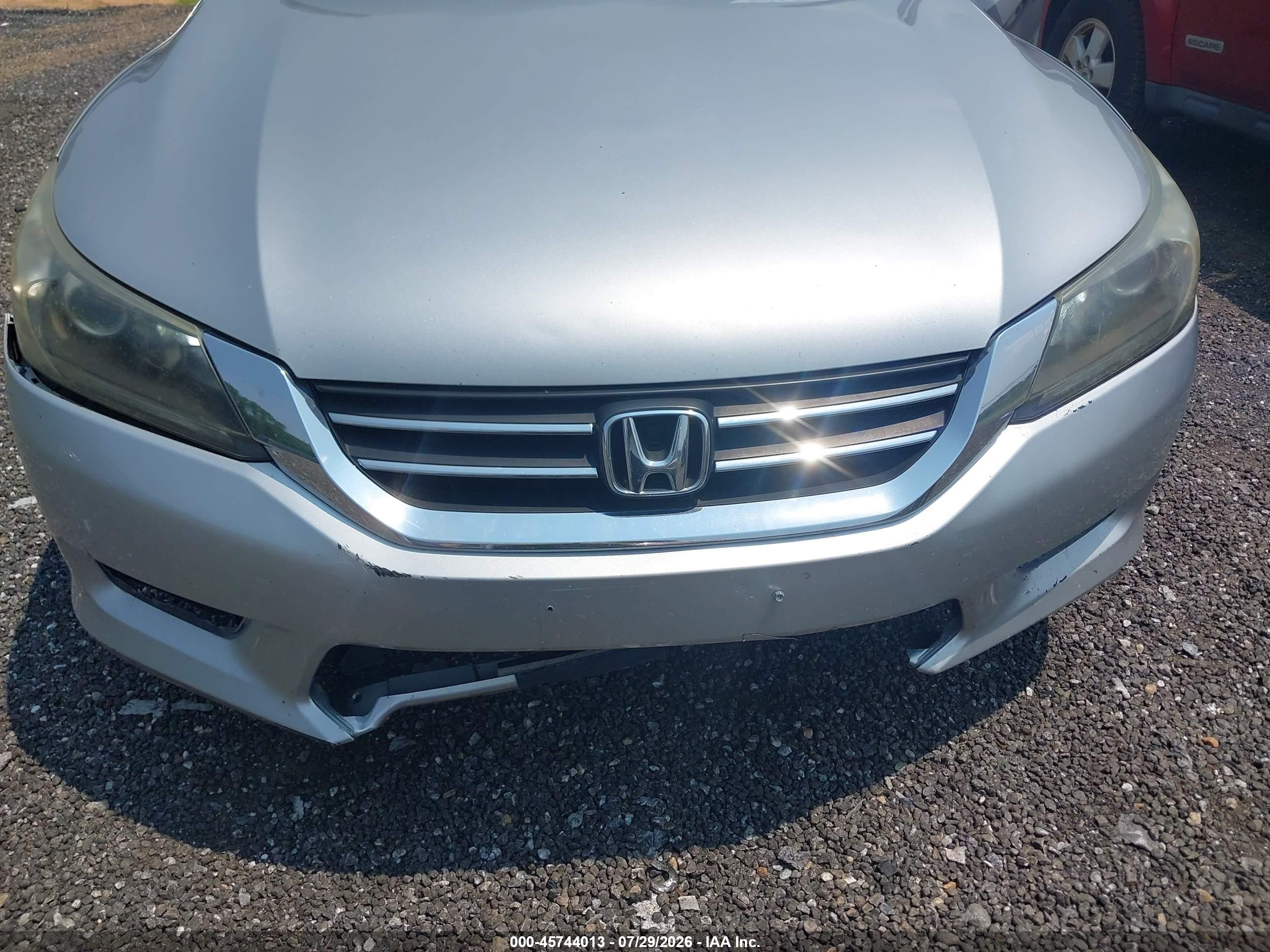 2015 Honda Accord Sport Silver vin: 1HGCR2F56FA091555