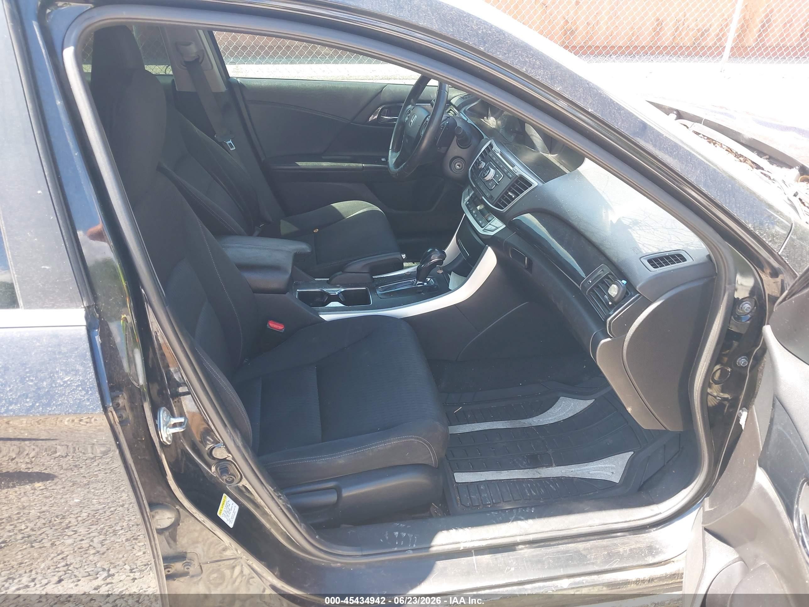 2015 Honda Accord Sport Black vin: 1HGCR2F56FA094150