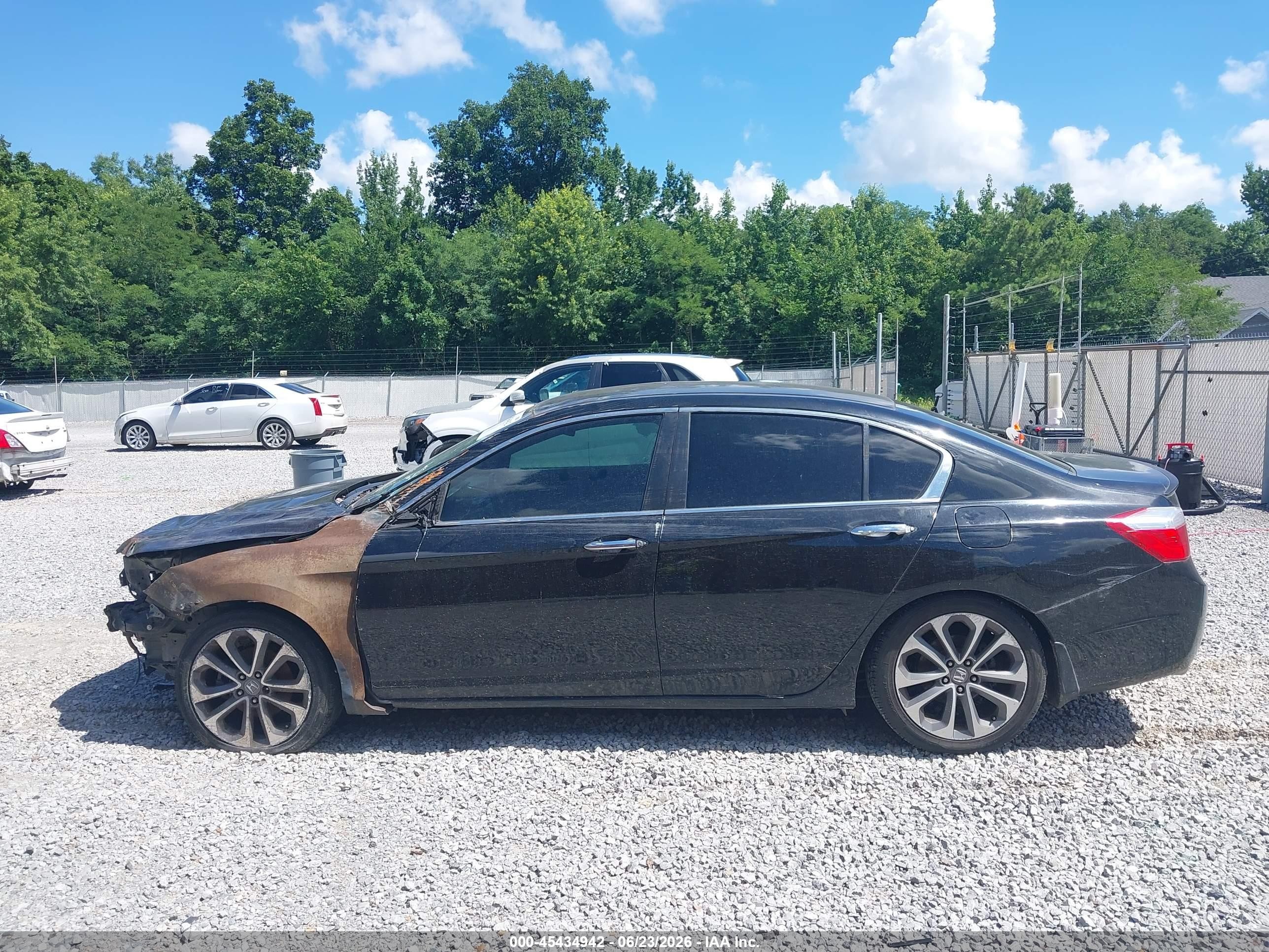 2015 Honda Accord Sport Black vin: 1HGCR2F56FA094150
