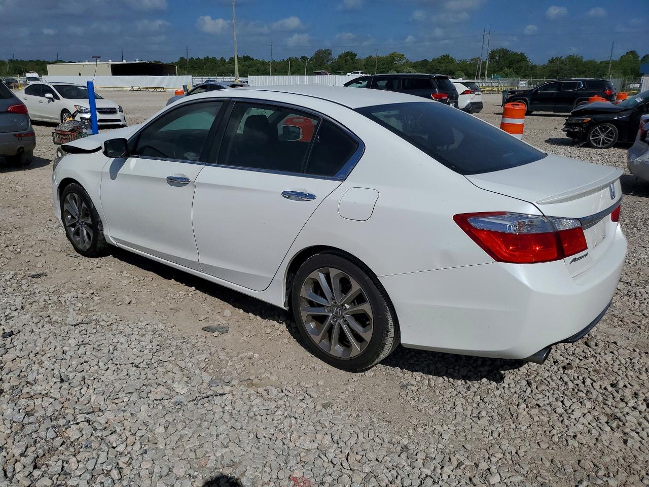 2015 Honda Accord Sport White vin: 1HGCR2F56FA114459