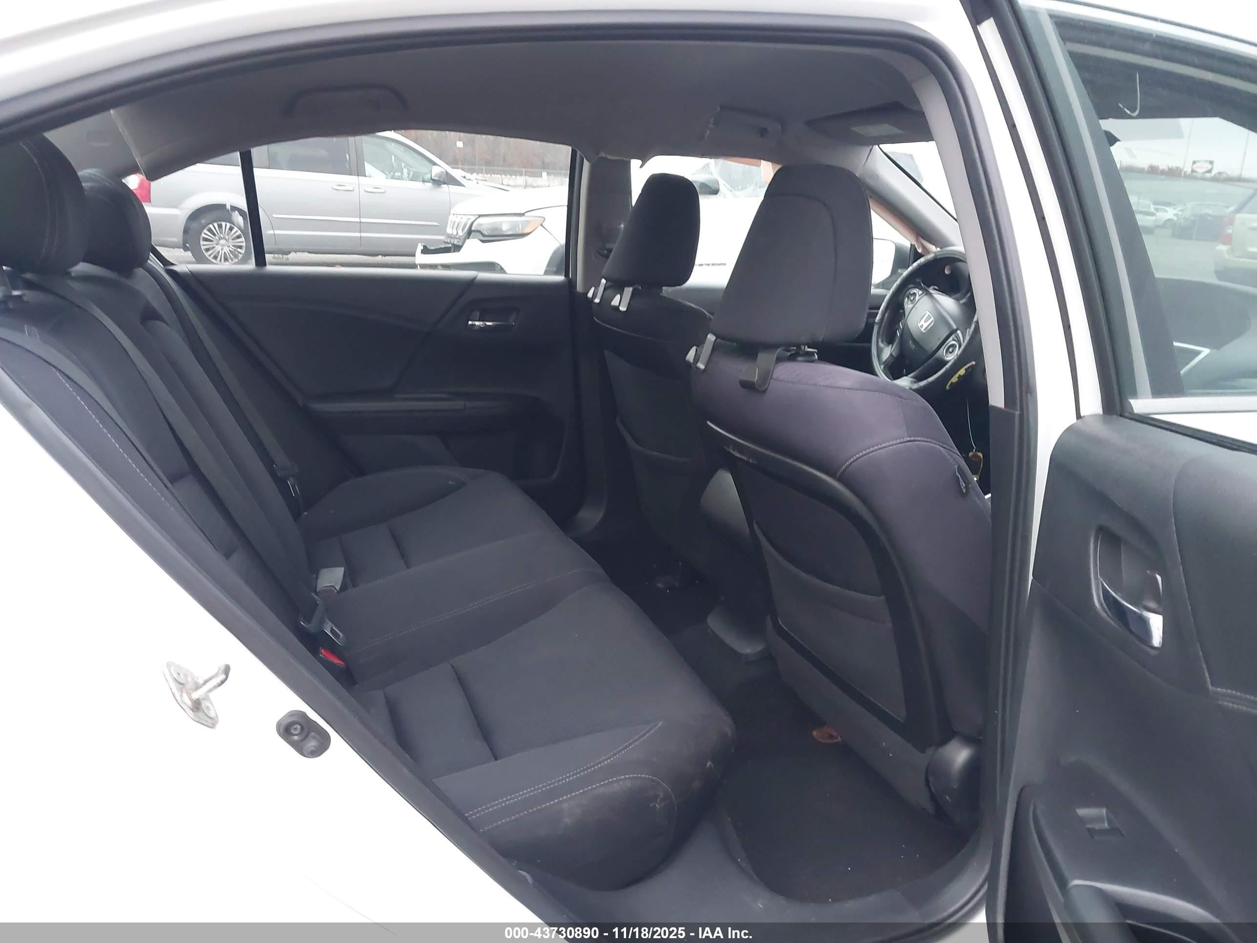 2015 Honda Accord Sport White vin: 1HGCR2F56FA114736