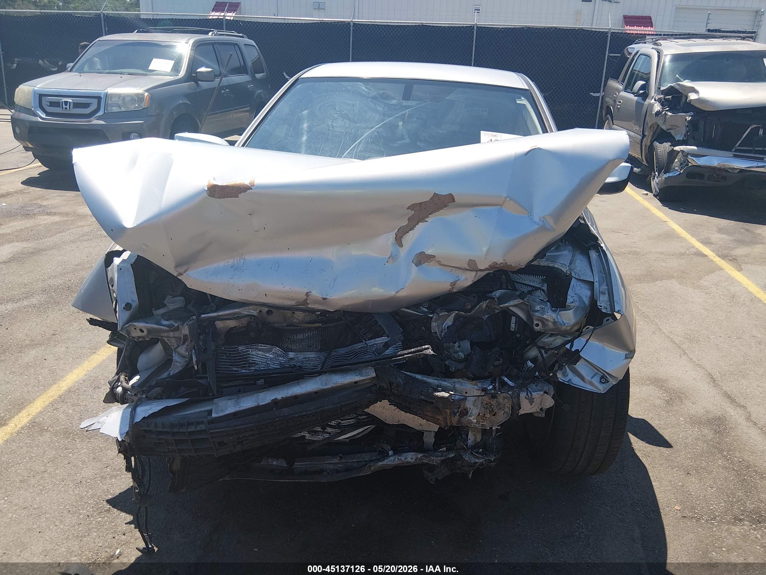 2015 Honda Accord Sport Silver vin: 1HGCR2F56FA125610