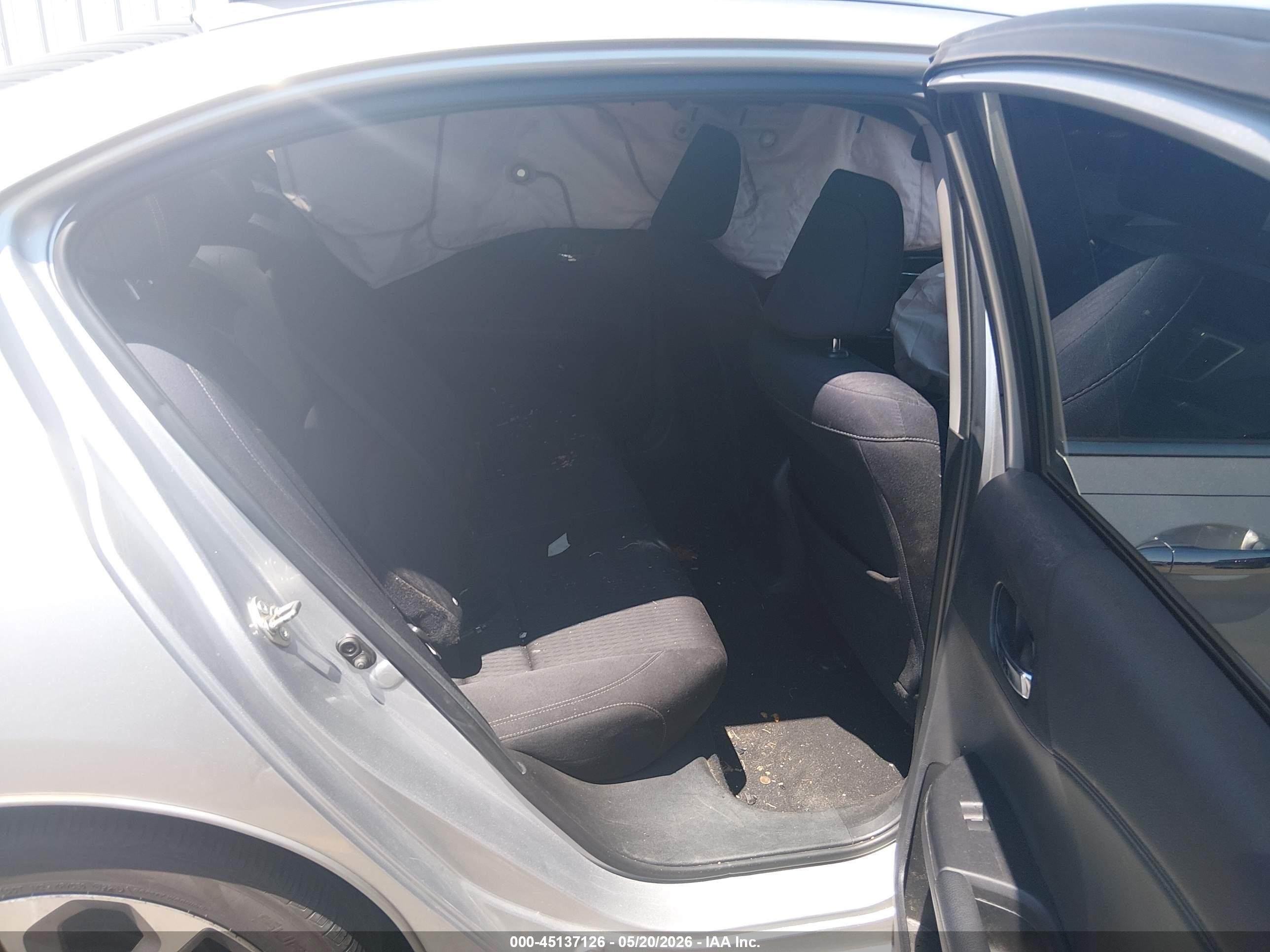 2015 Honda Accord Sport Silver vin: 1HGCR2F56FA125610
