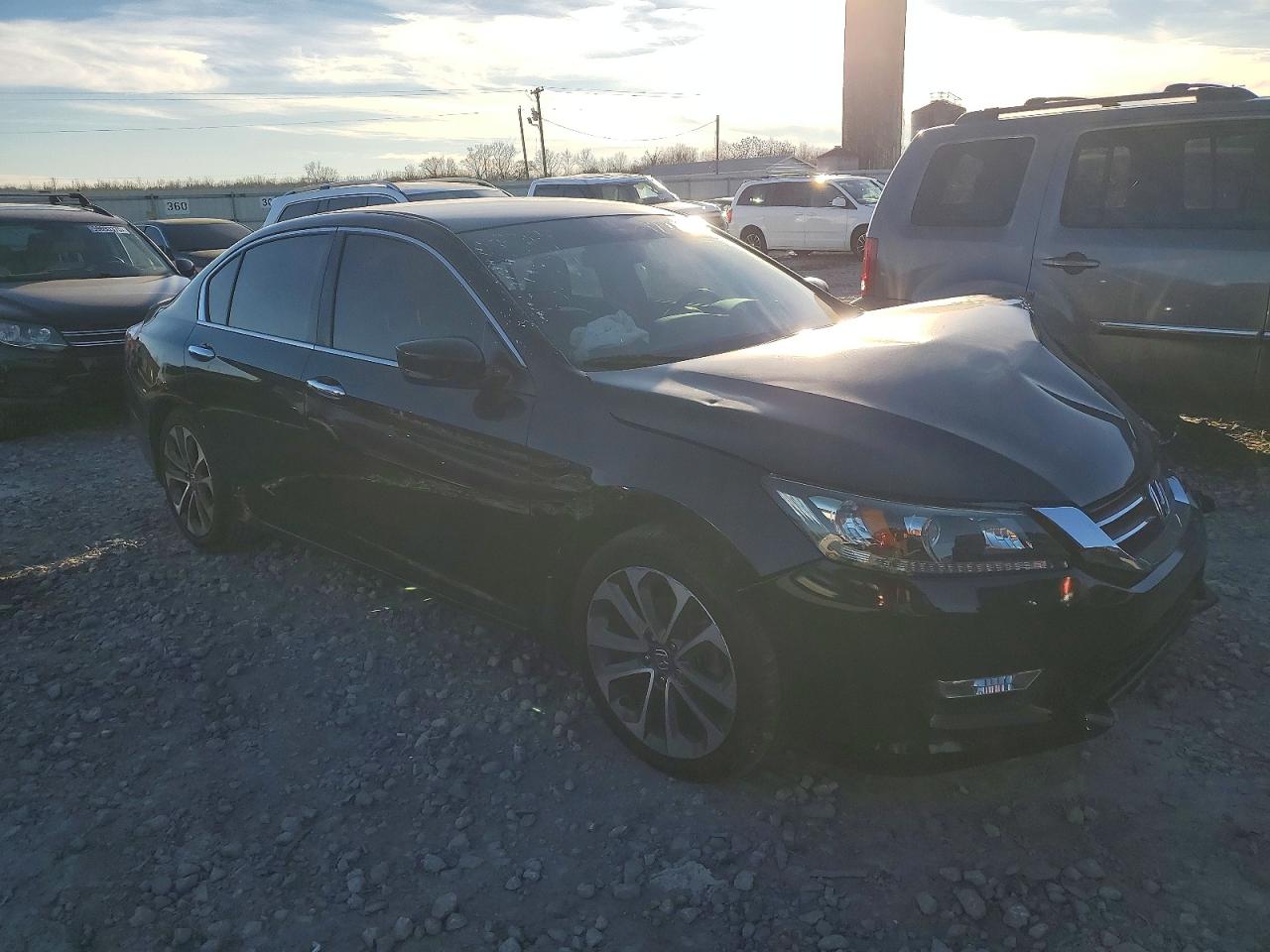 2015 Honda Accord Sport Черный vin: 1HGCR2F56FA185967