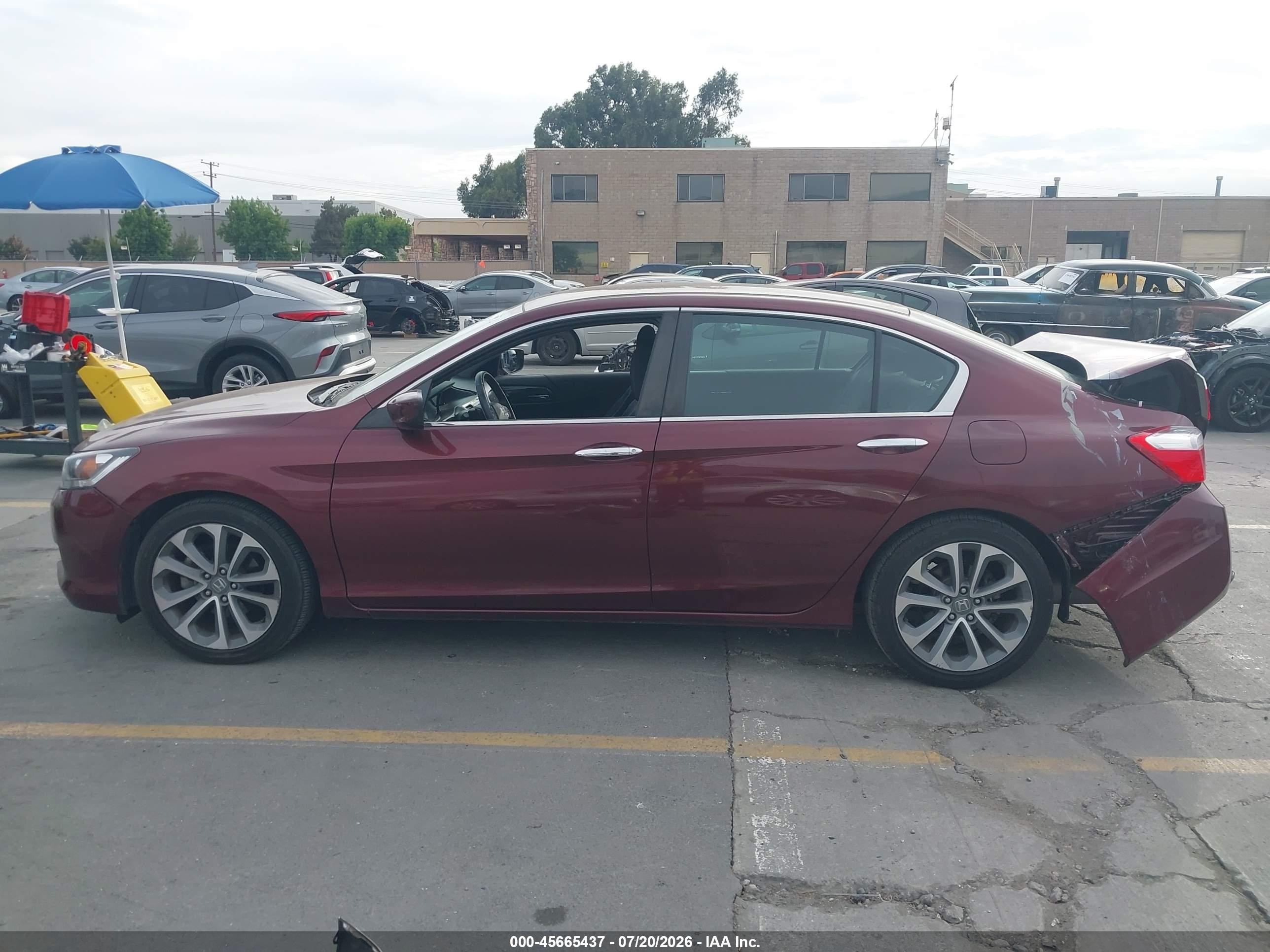 2015 Honda Accord Sport Burgundy vin: 1HGCR2F56FA197813