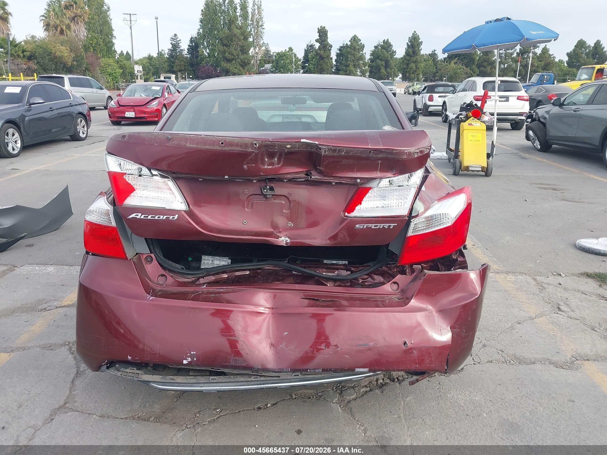 2015 Honda Accord Sport Burgundy vin: 1HGCR2F56FA197813