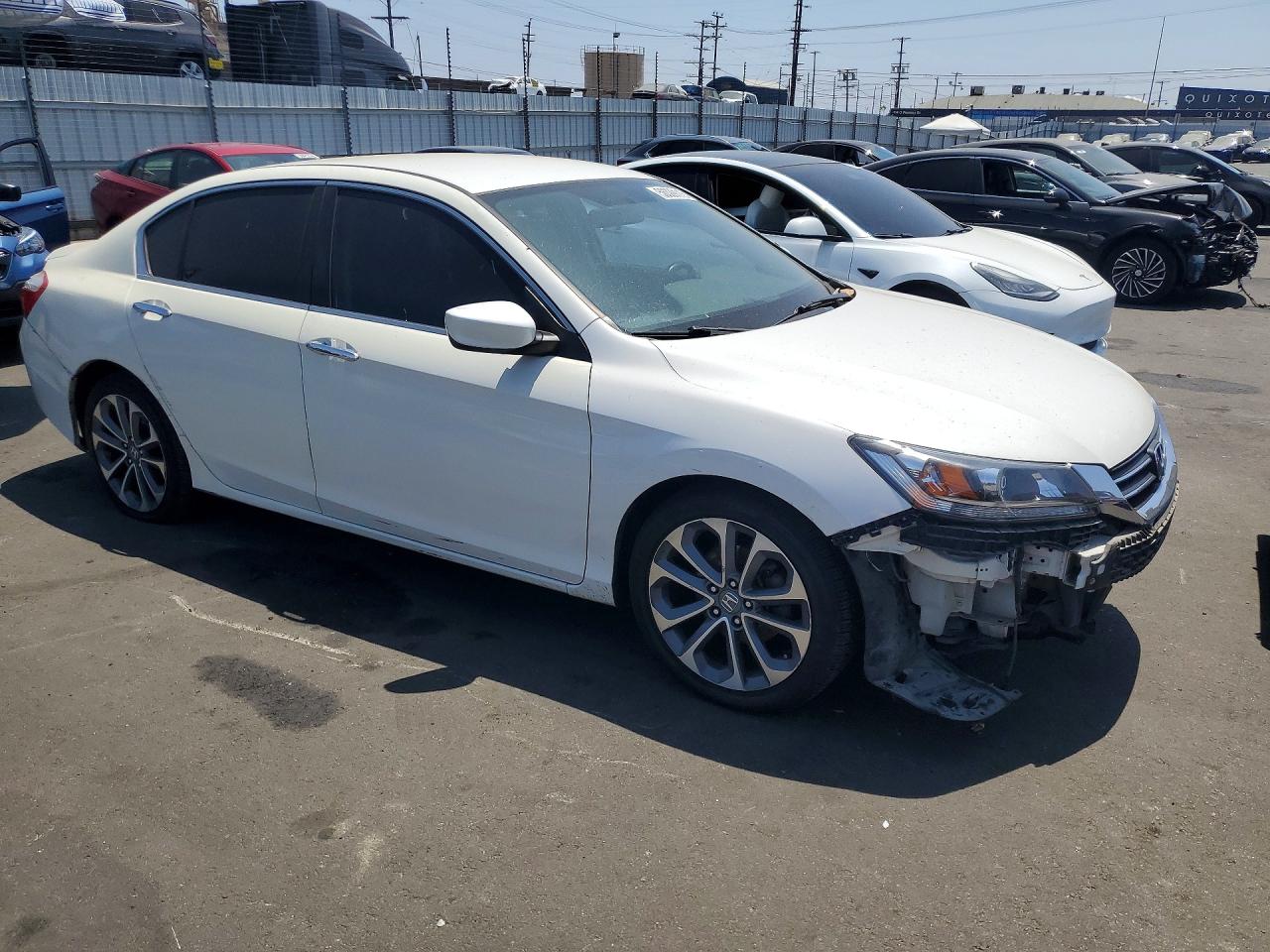 2015 Honda Accord Sport Белый vin: 1HGCR2F56FA259937