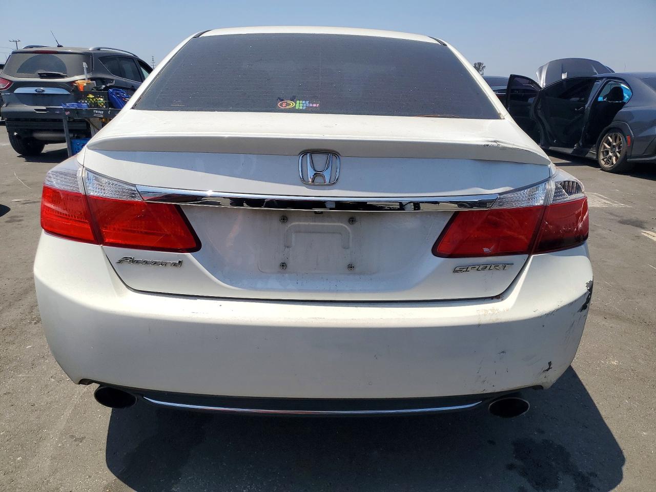 2015 Honda Accord Sport Белый vin: 1HGCR2F56FA259937
