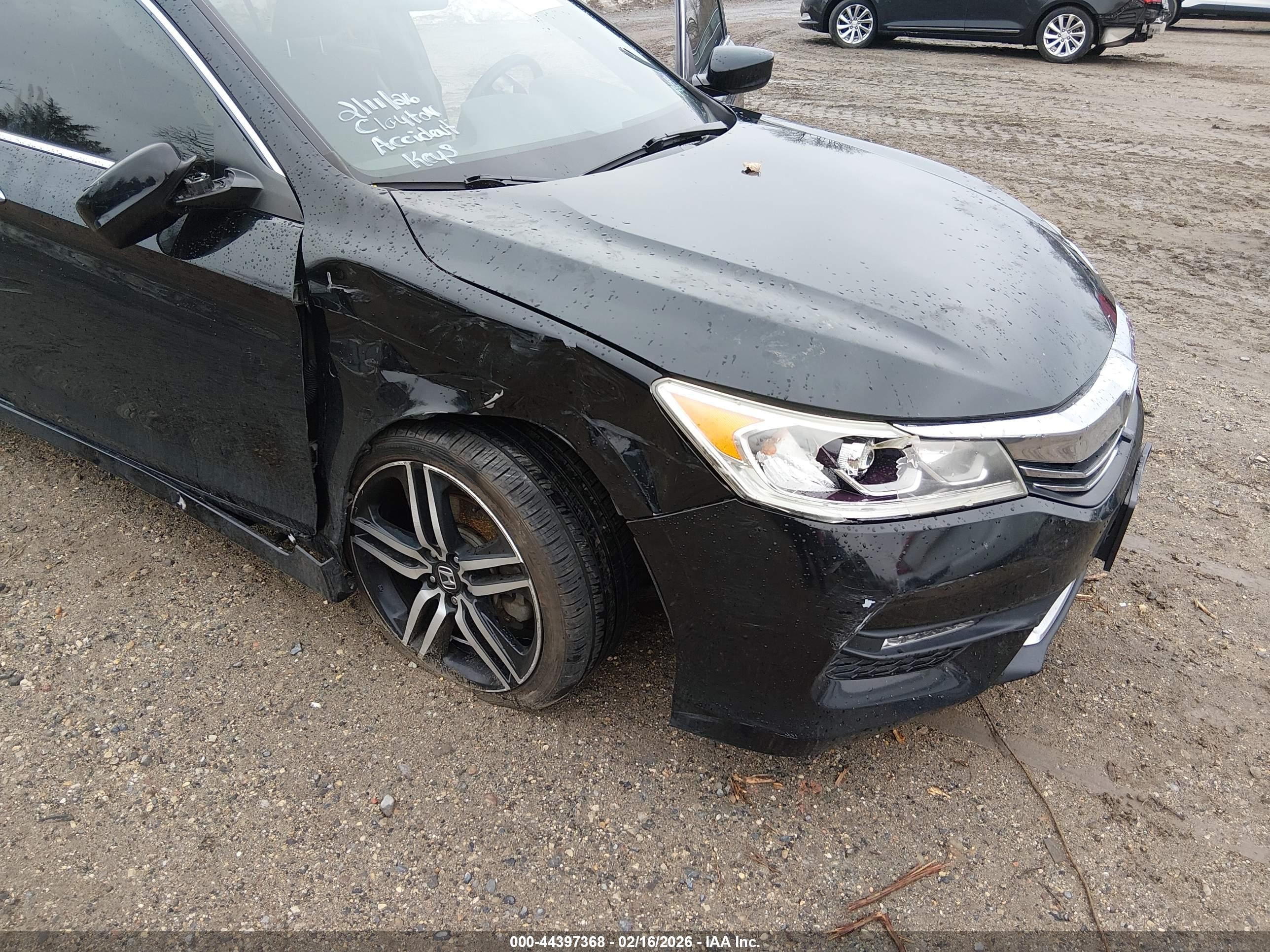 2016 Honda Accord Sport Черный vin: 1HGCR2F56GA230519