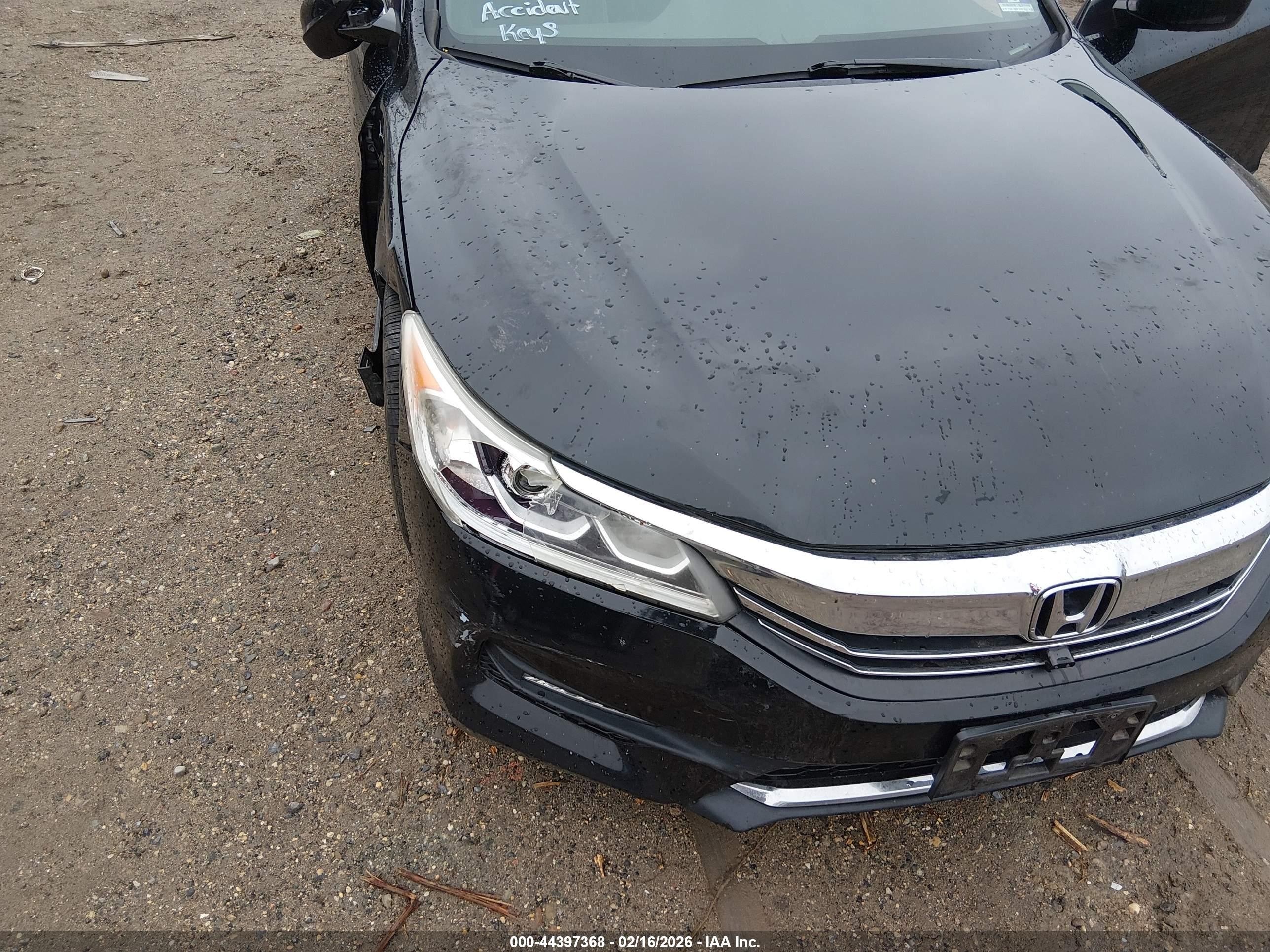 2016 Honda Accord Sport Черный vin: 1HGCR2F56GA230519