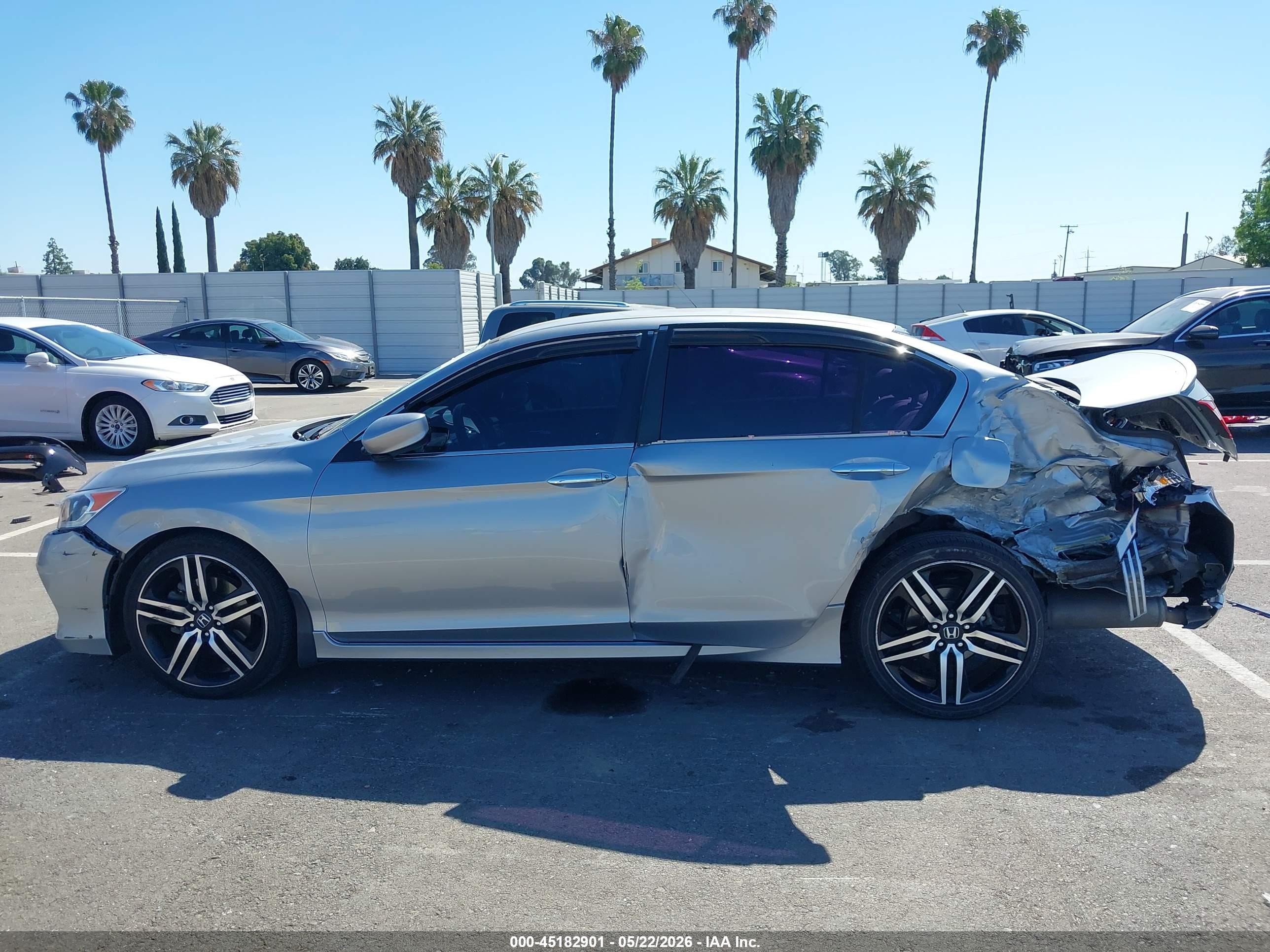 2017 Honda Accord Sport Silver vin: 1HGCR2F56HA031472