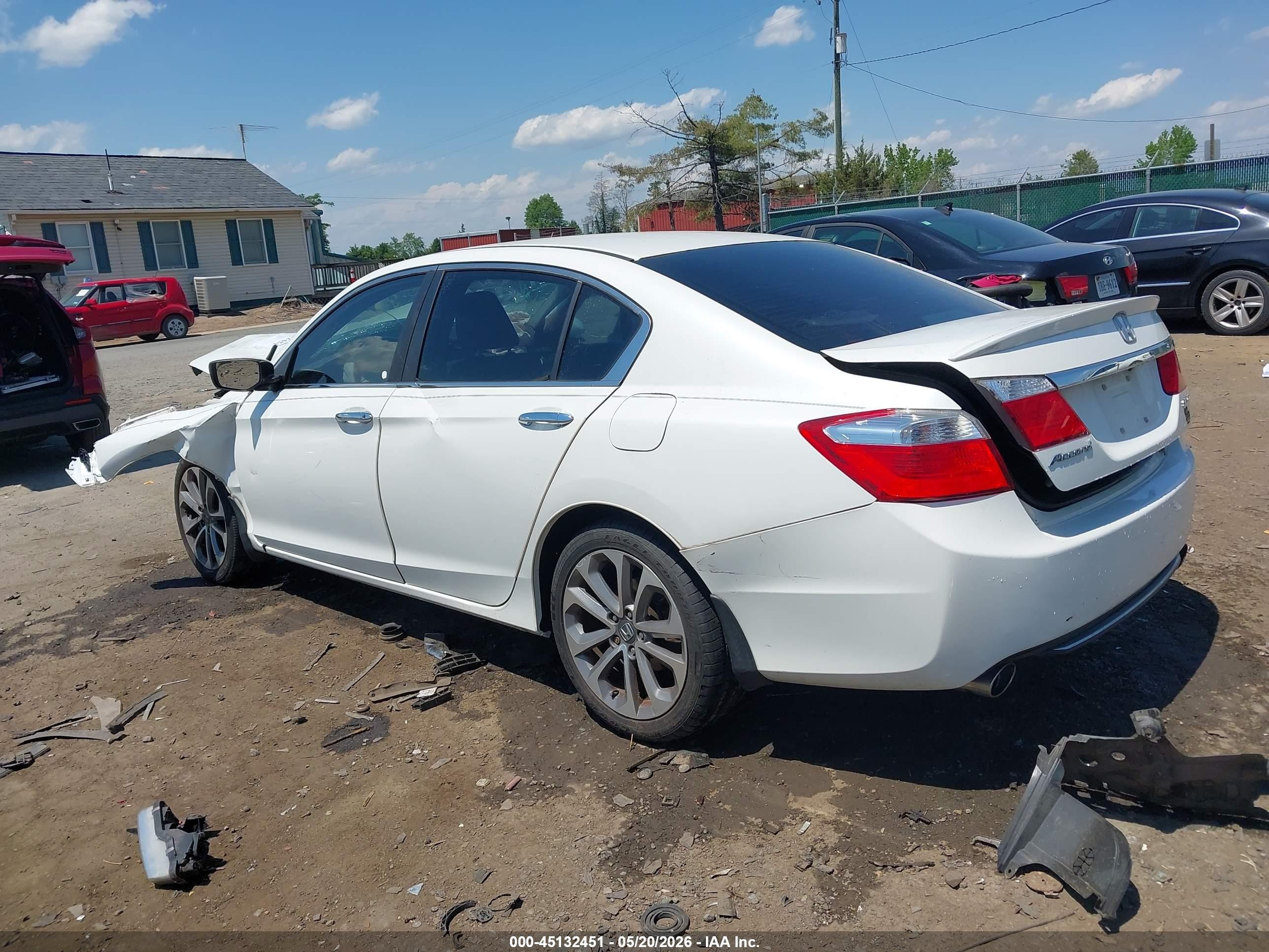 2013 Honda Accord Sport White vin: 1HGCR2F57DA026985