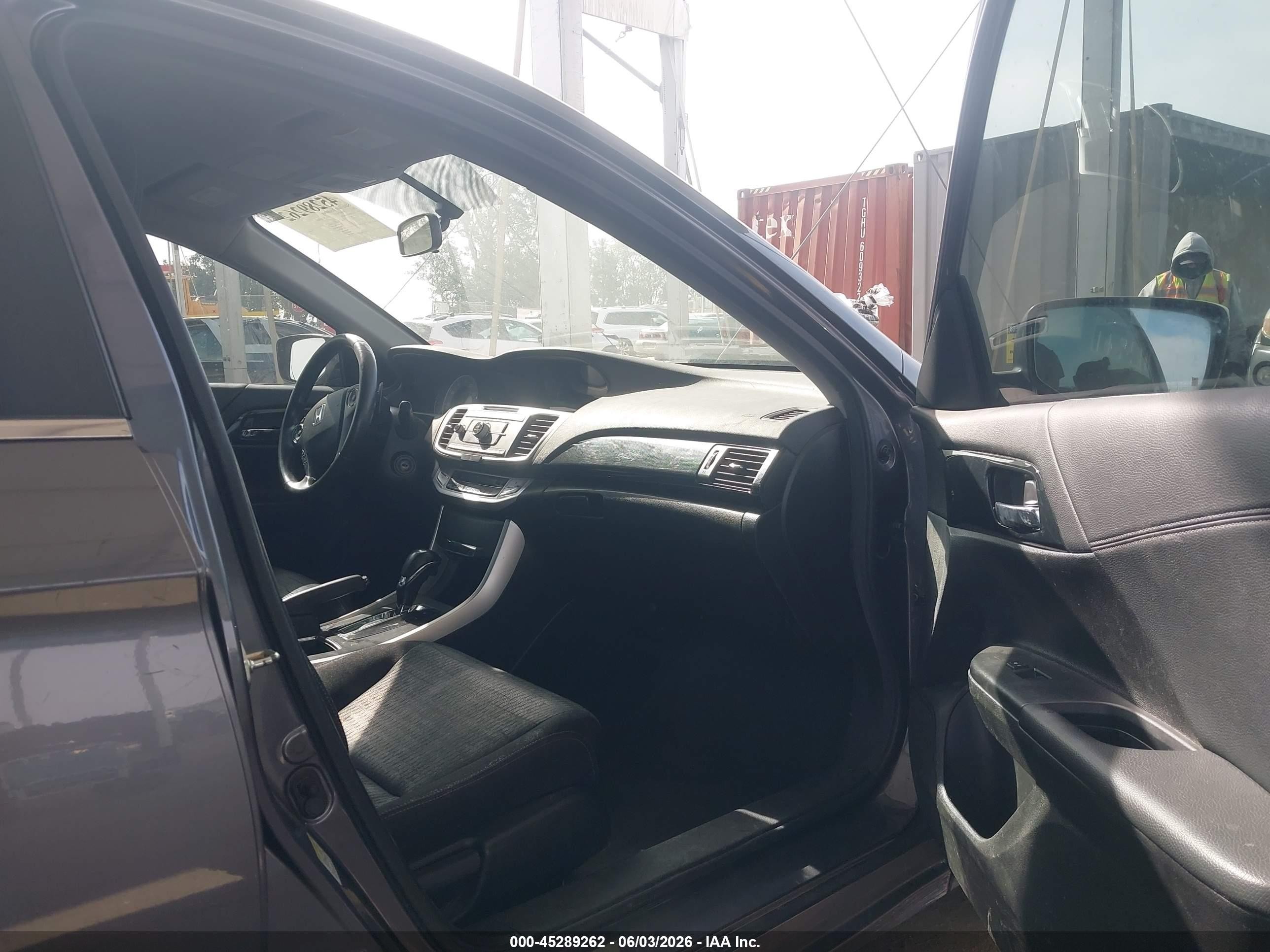 2013 Honda Accord Sport Gray vin: 1HGCR2F57DA084952