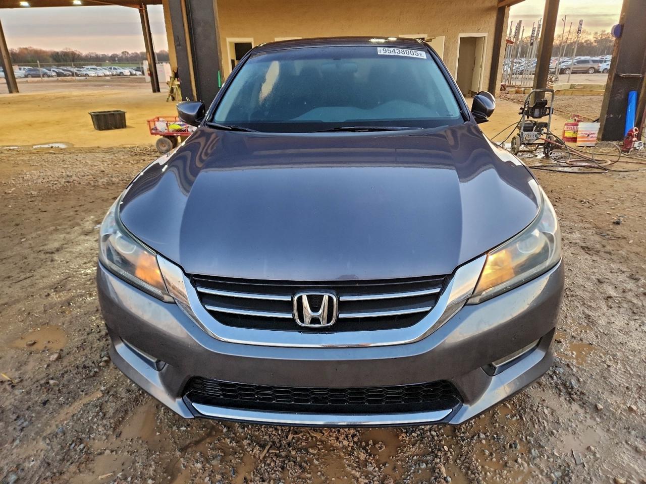 2013 Honda Accord Sport Gray vin: 1HGCR2F57DA283063