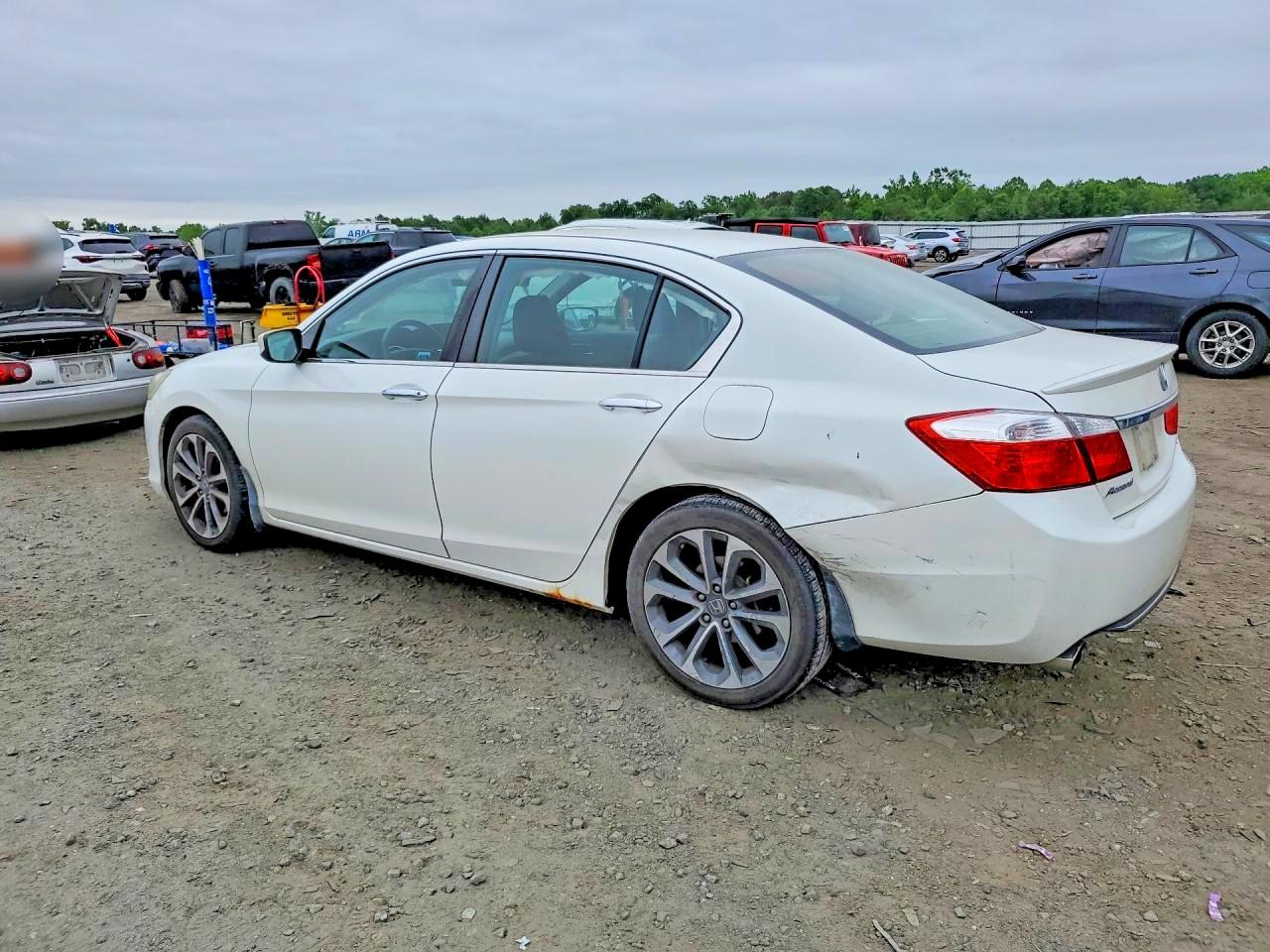 2014 Honda Accord Sport White vin: 1HGCR2F57EA217615