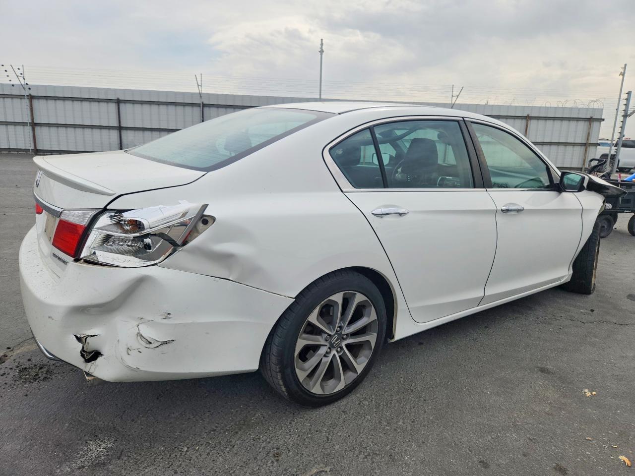 2014 Honda Accord Sport White vin: 1HGCR2F57EA234298