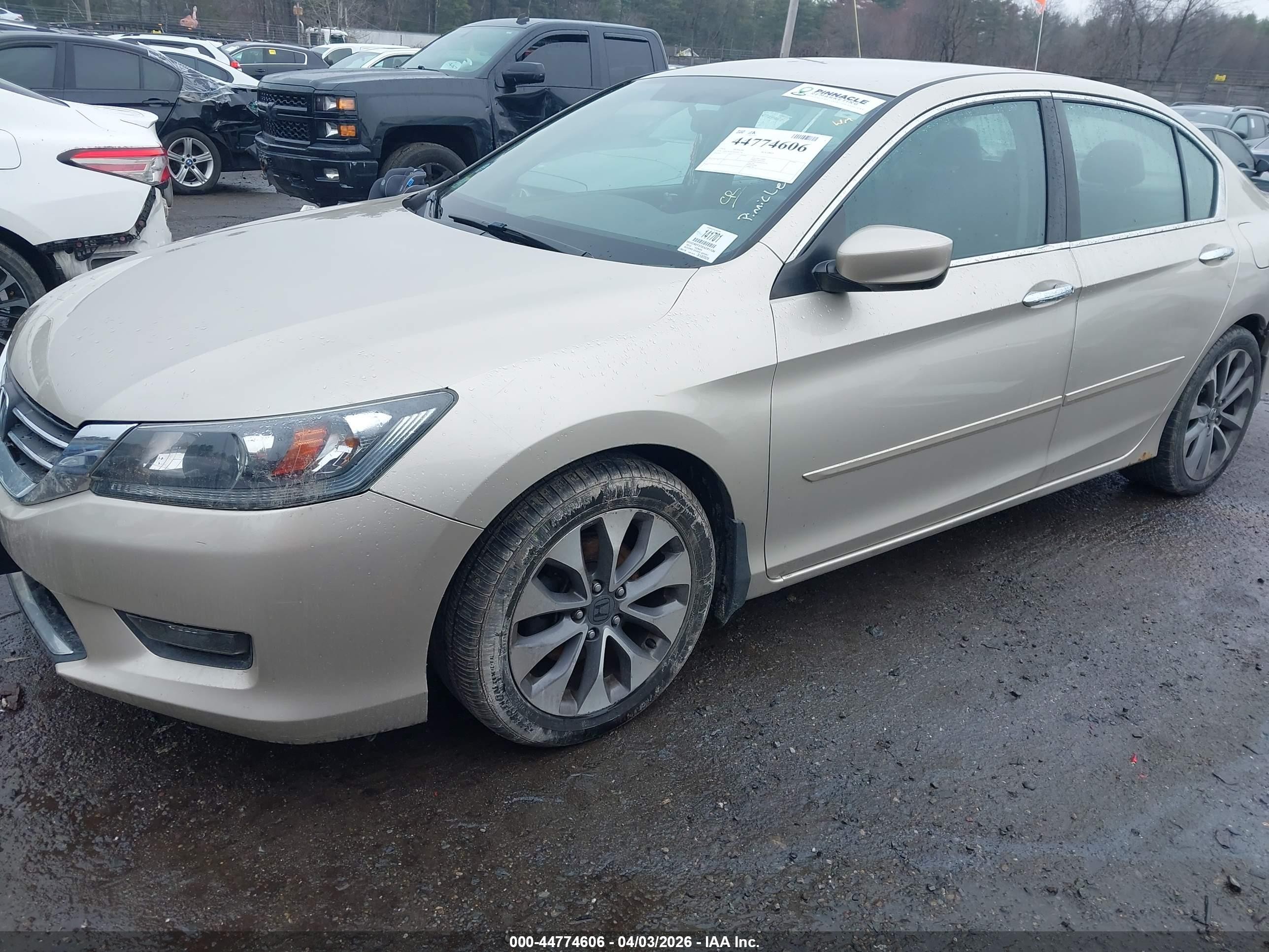 2014 Honda Accord Sport Gold vin: 1HGCR2F57EA281136