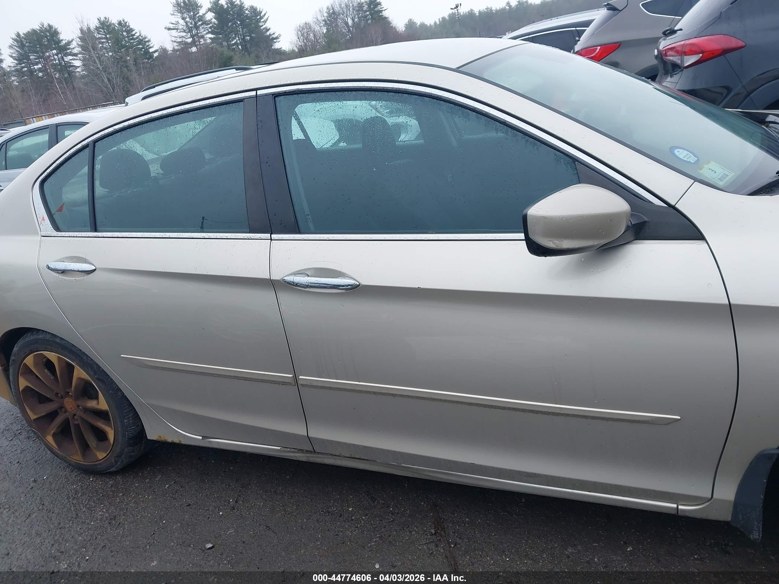 2014 Honda Accord Sport Gold vin: 1HGCR2F57EA281136