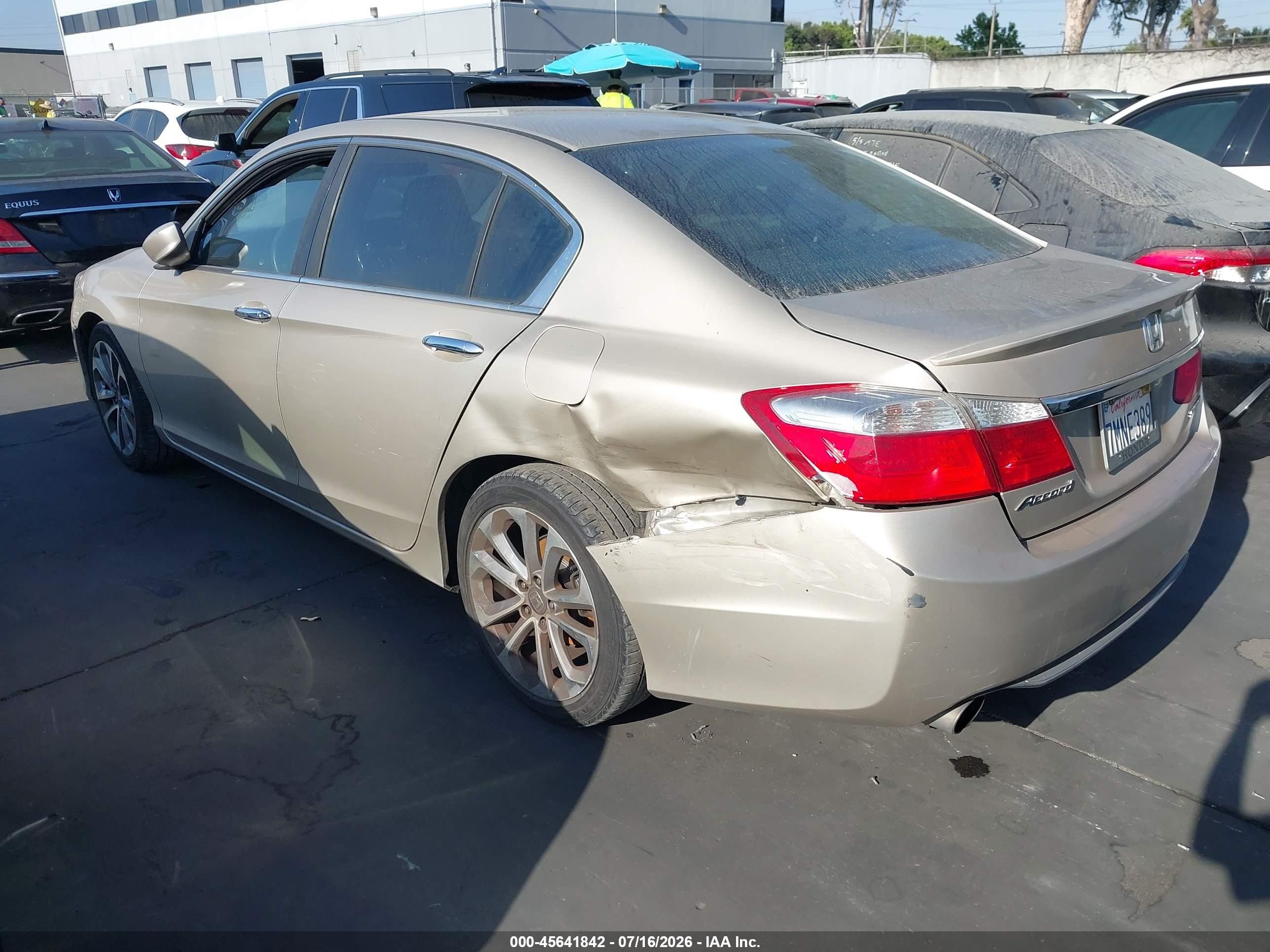 2015 Honda Accord Sport Gold vin: 1HGCR2F57FA028867