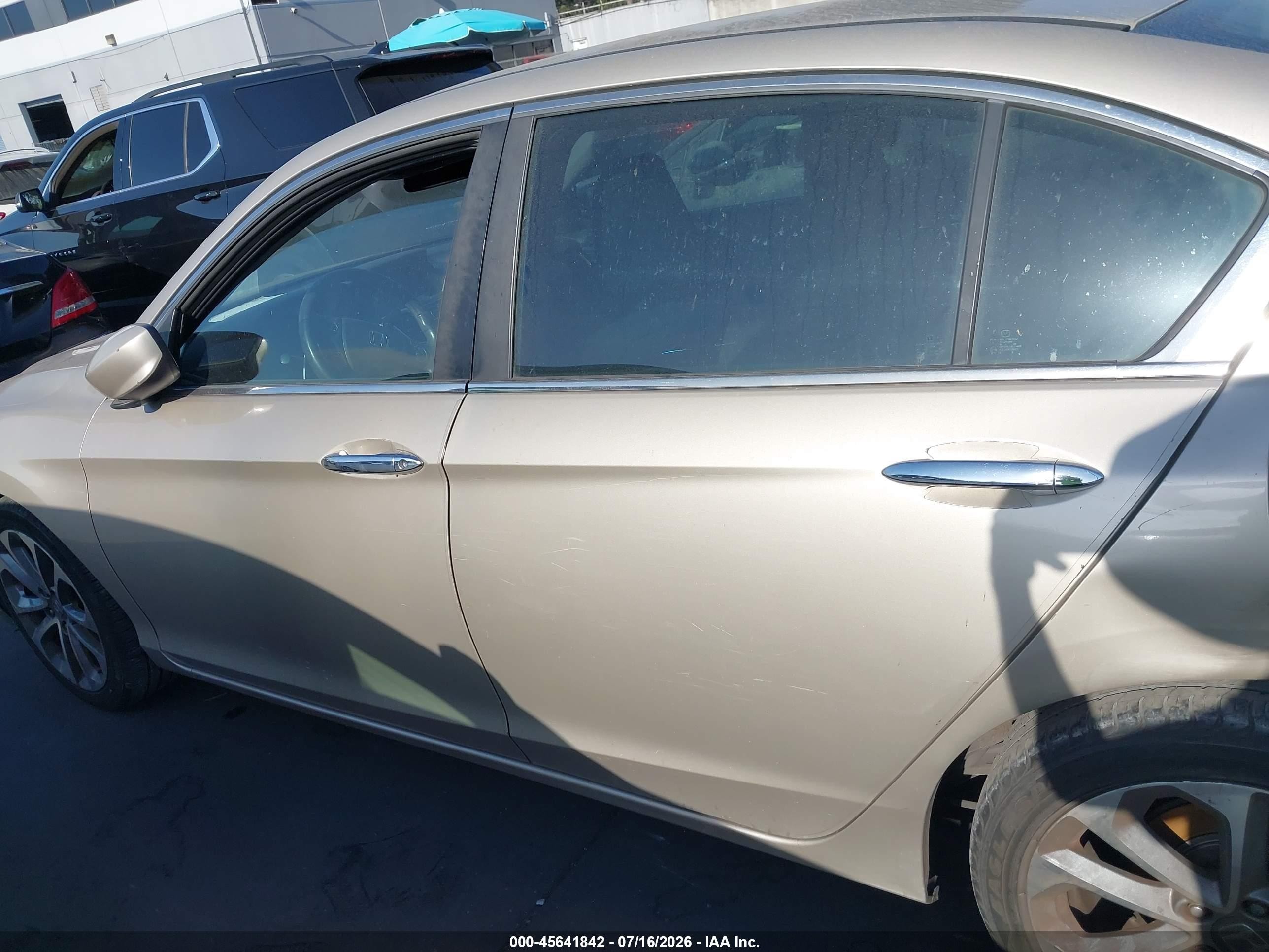 2015 Honda Accord Sport Gold vin: 1HGCR2F57FA028867