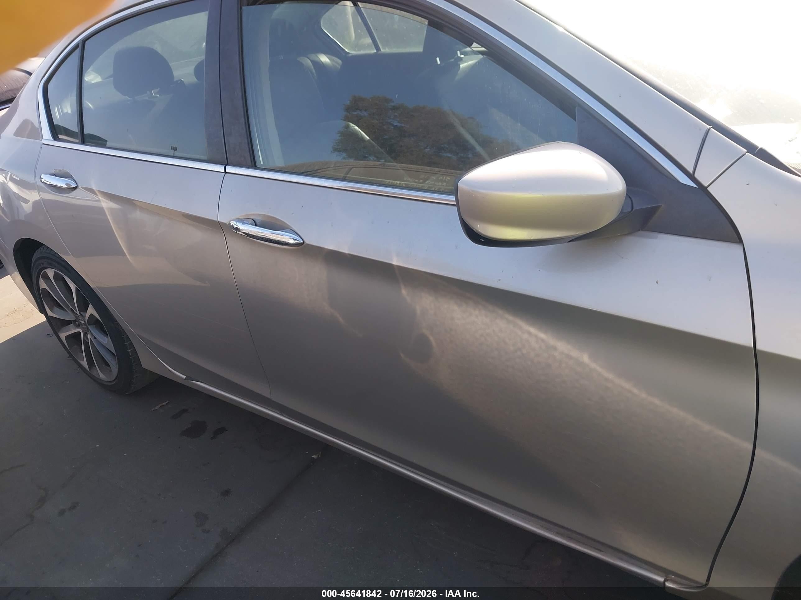 2015 Honda Accord Sport Gold vin: 1HGCR2F57FA028867