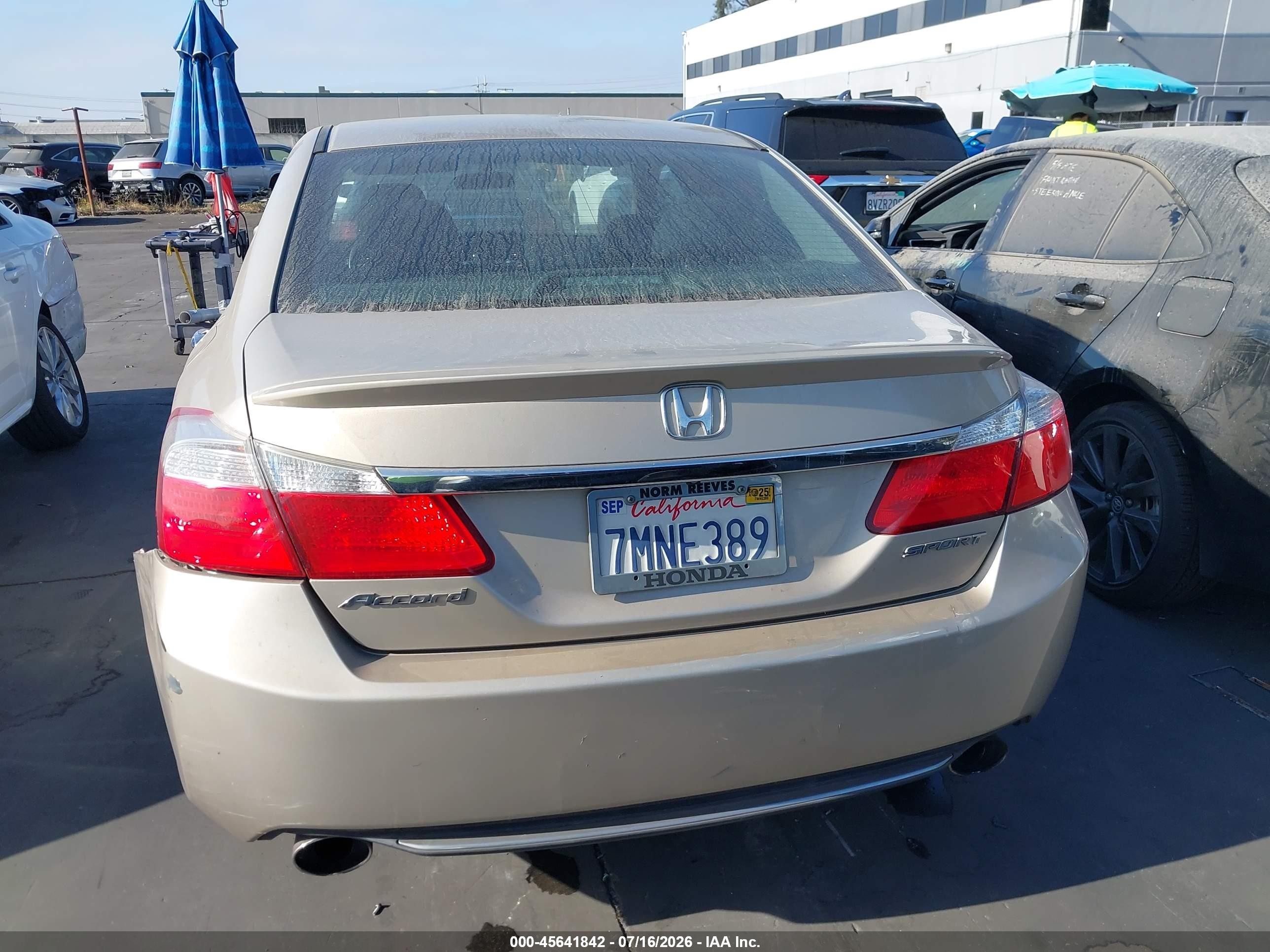 2015 Honda Accord Sport Gold vin: 1HGCR2F57FA028867