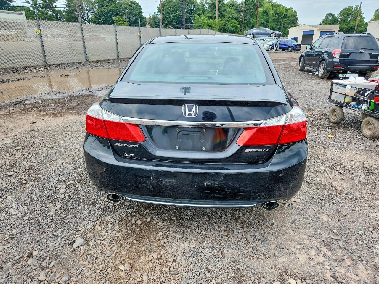 2015 Honda Accord Sport Черный vin: 1HGCR2F57FA046706