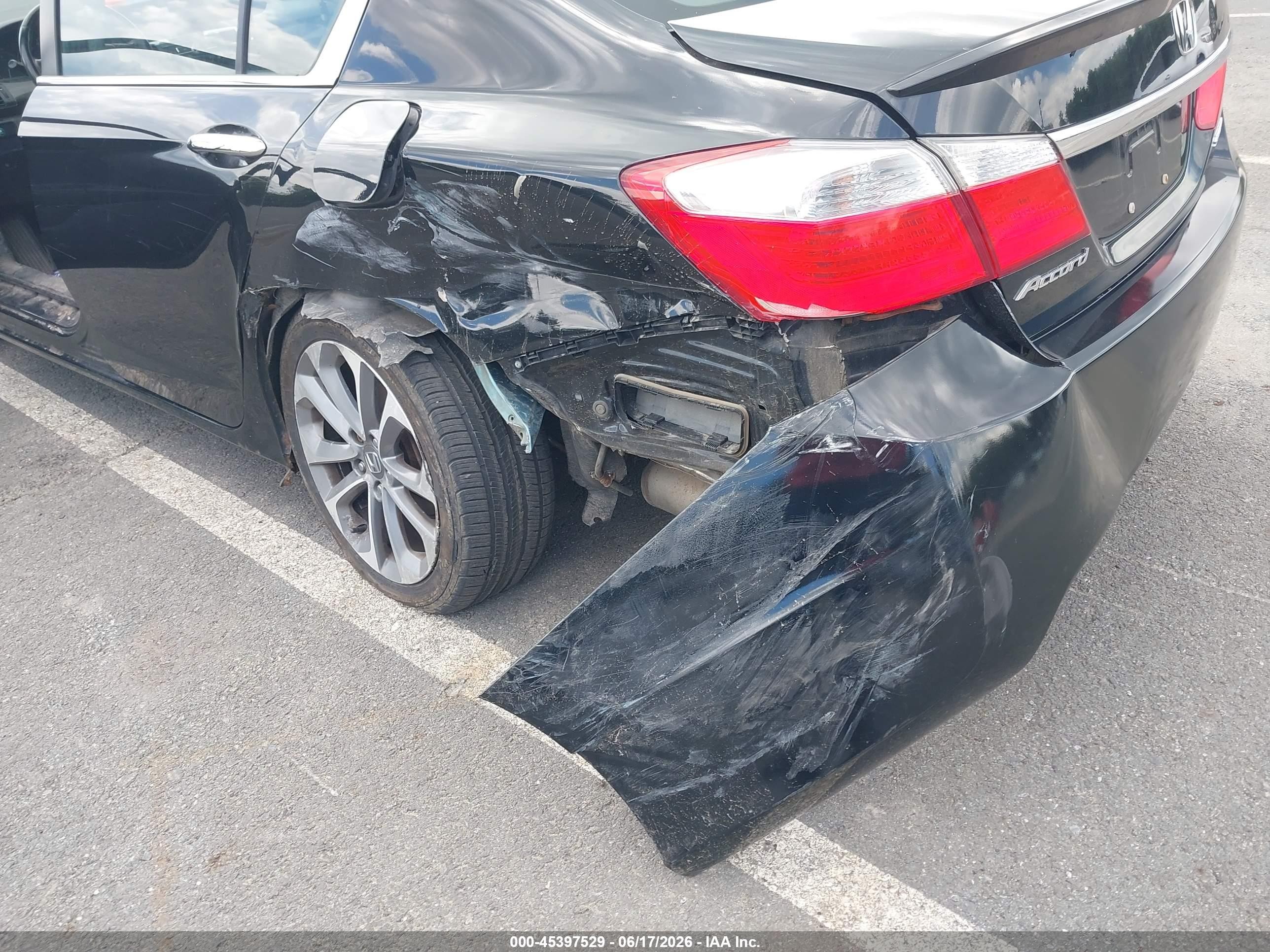2015 Honda Accord Sport Black vin: 1HGCR2F57FA118911