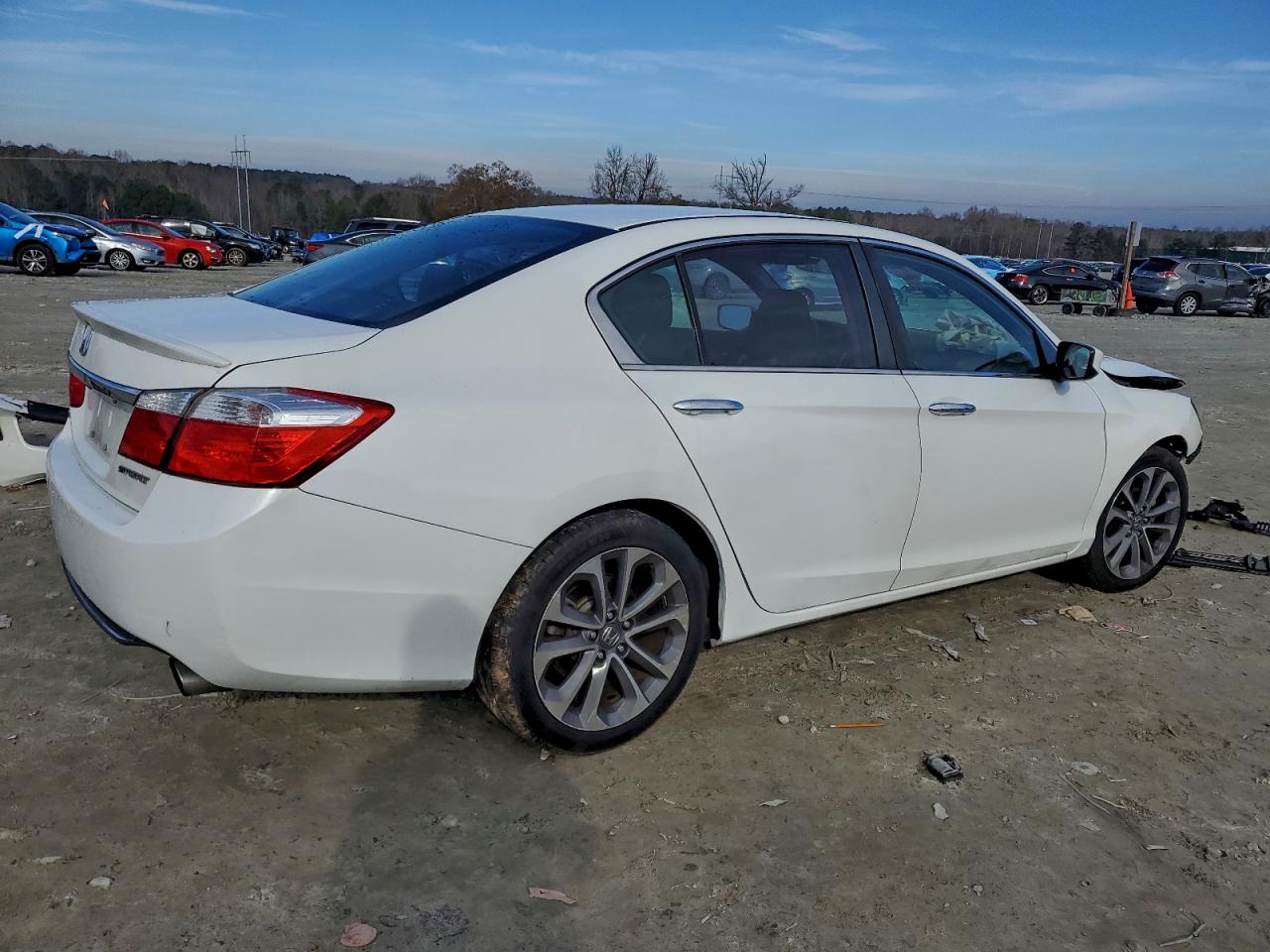 2015 Honda Accord Sport White vin: 1HGCR2F57FA233427