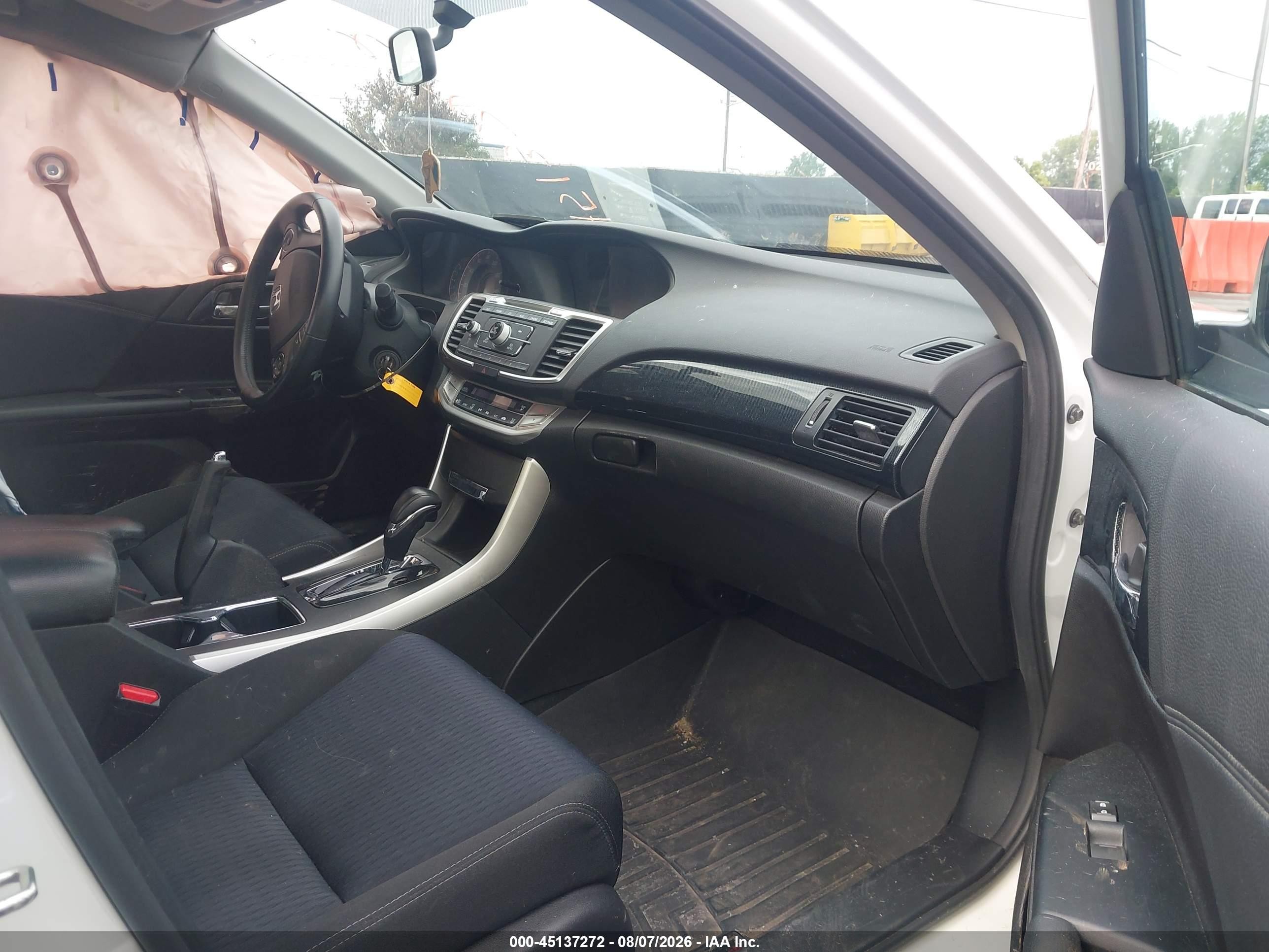 2015 Honda Accord Sport White vin: 1HGCR2F57FA273541