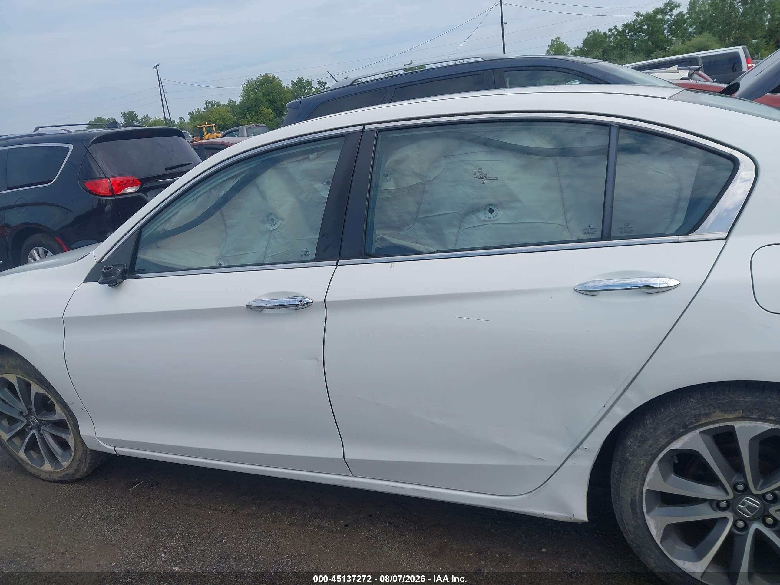 2015 Honda Accord Sport White vin: 1HGCR2F57FA273541