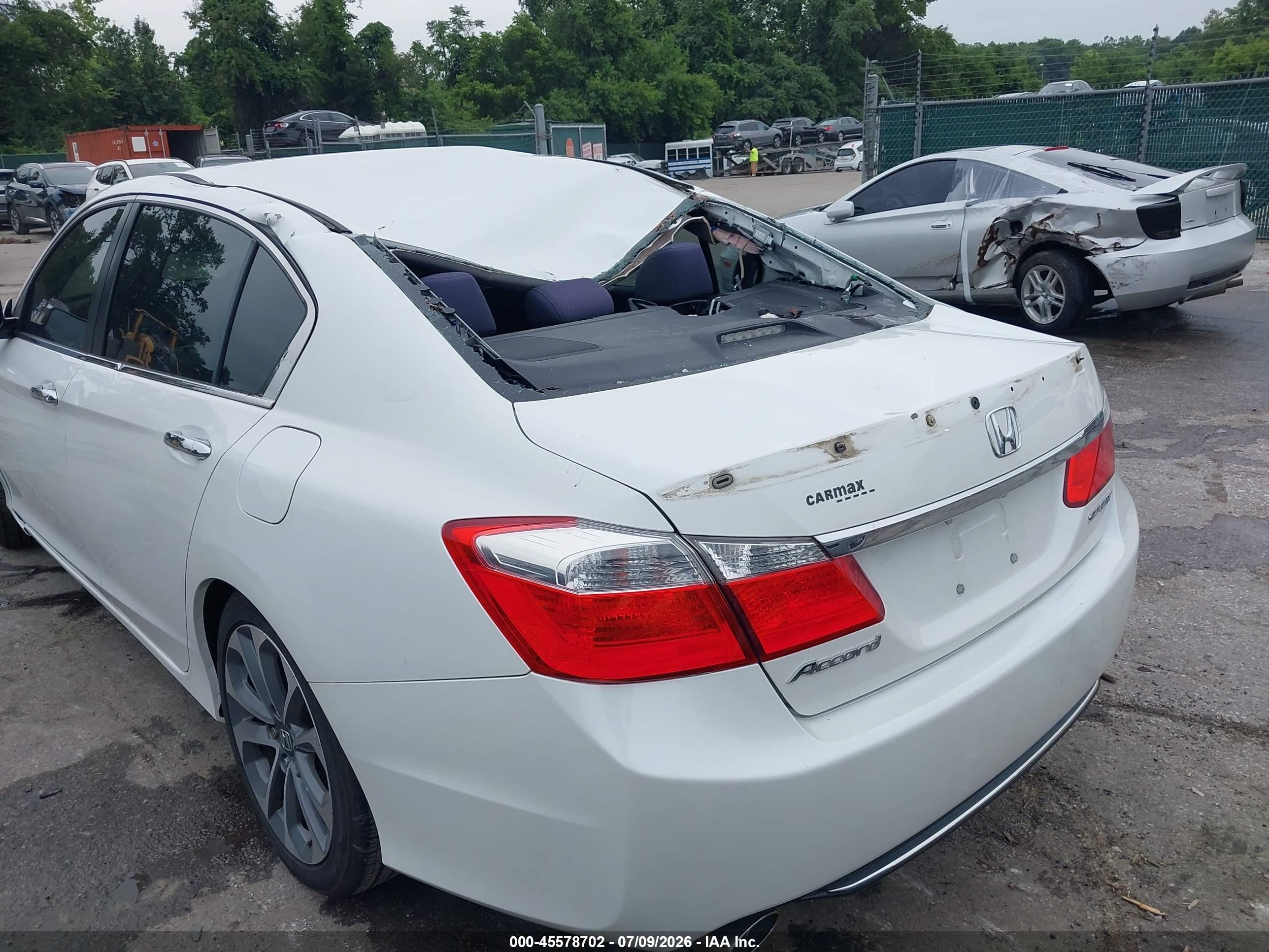 2015 Honda Accord Sport White vin: 1HGCR2F57FA275080