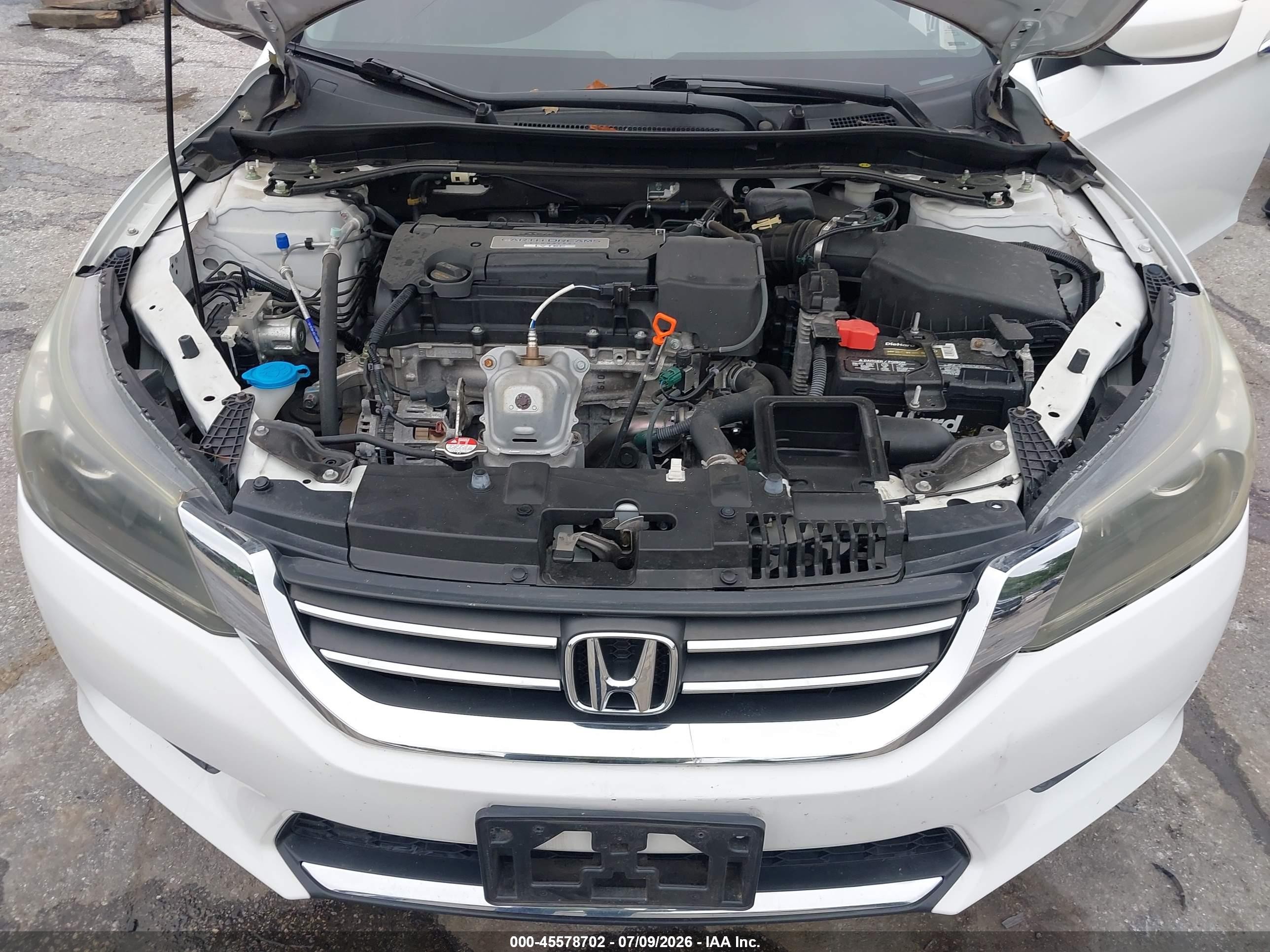 2015 Honda Accord Sport White vin: 1HGCR2F57FA275080
