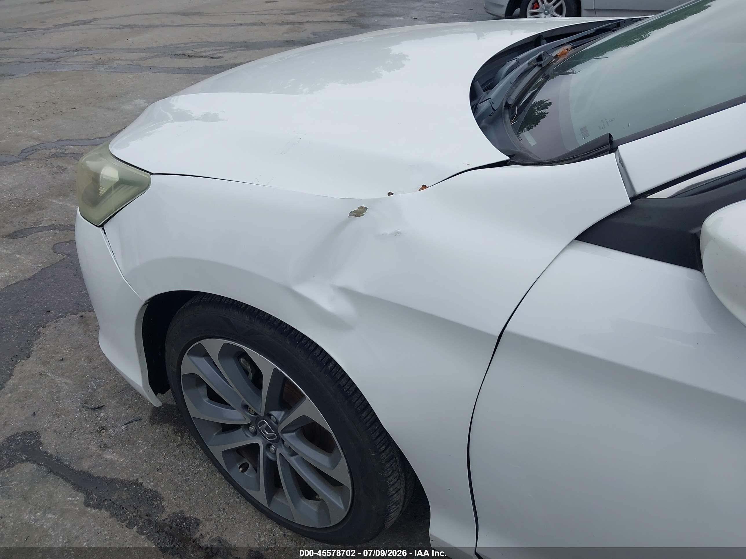 2015 Honda Accord Sport White vin: 1HGCR2F57FA275080