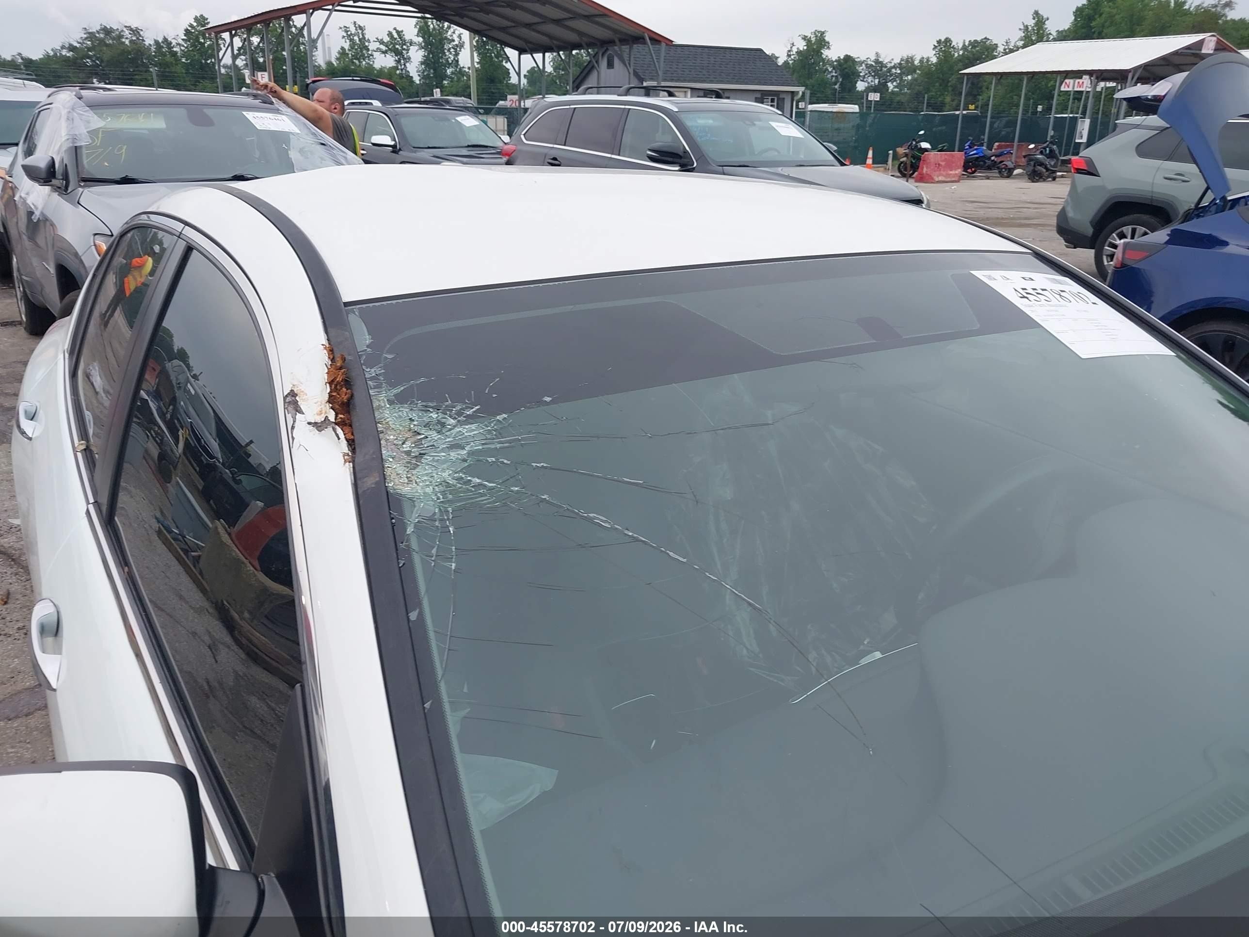 2015 Honda Accord Sport White vin: 1HGCR2F57FA275080