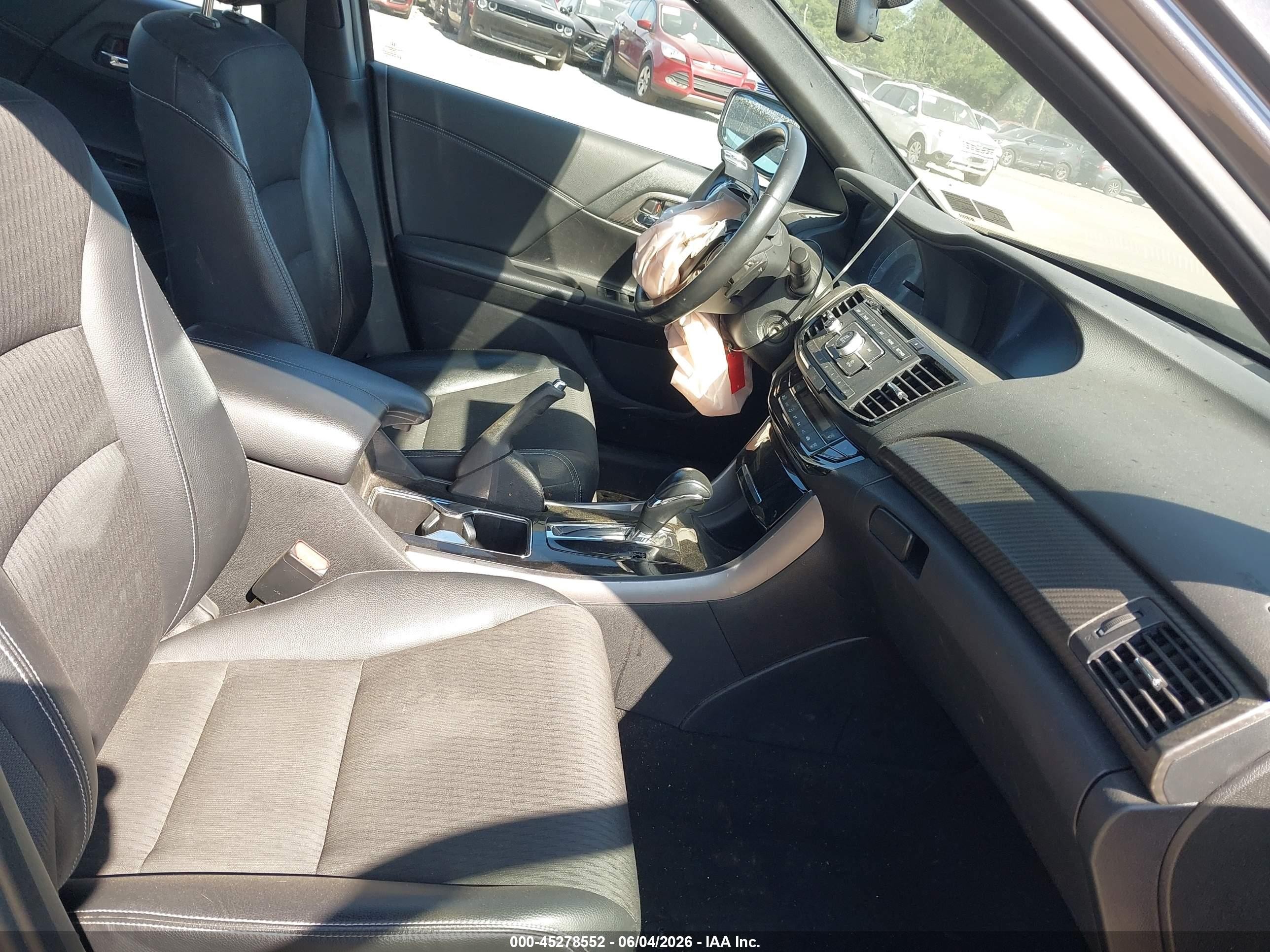2016 Honda Accord Sport Gray vin: 1HGCR2F57GA070277