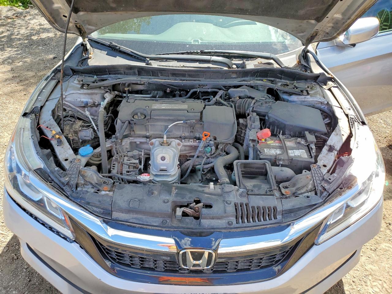 2016 Honda Accord Sport Silver vin: 1HGCR2F57GA801340