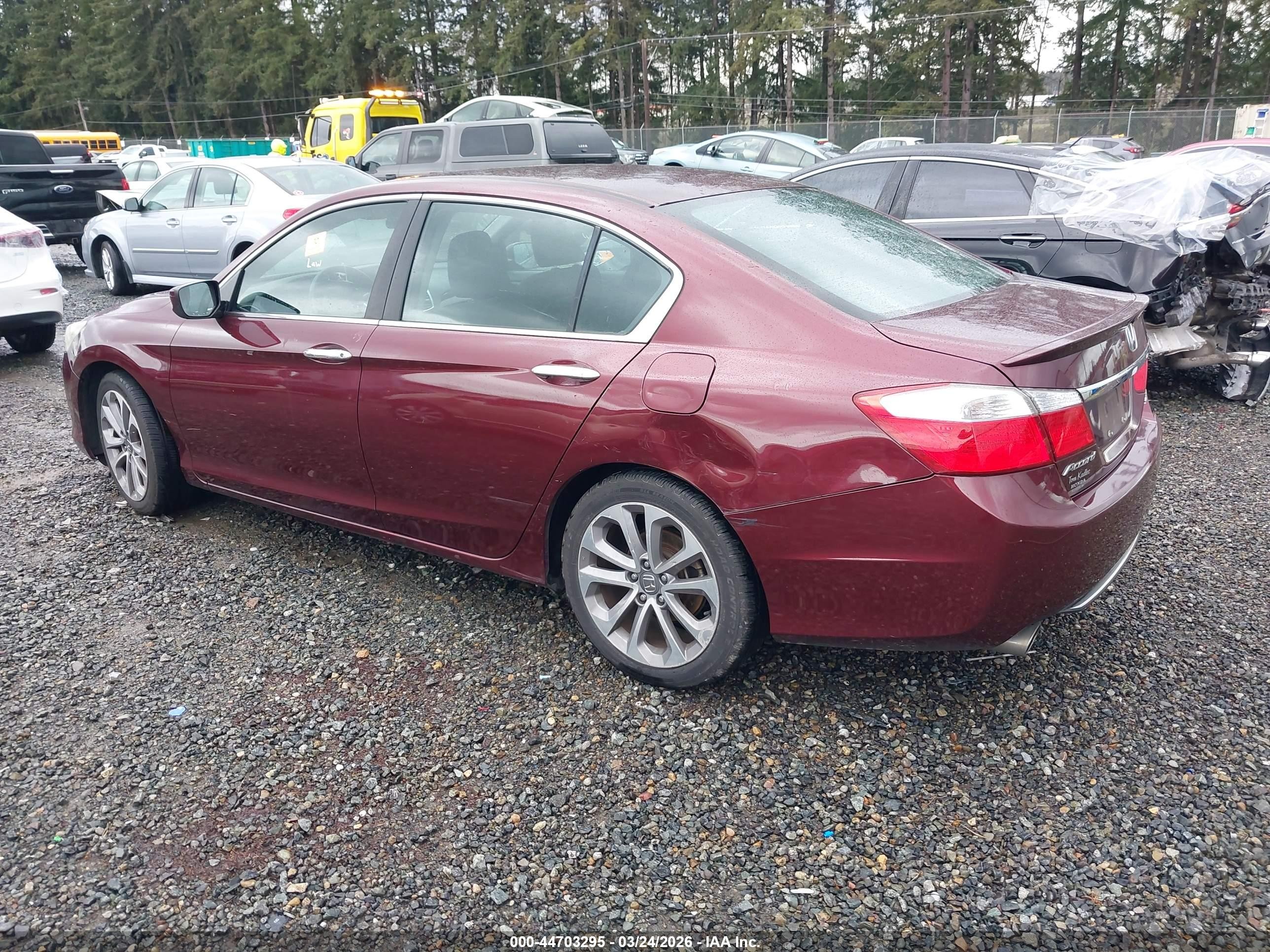 2013 Honda Accord Sport Burgundy vin: 1HGCR2F58DA043293