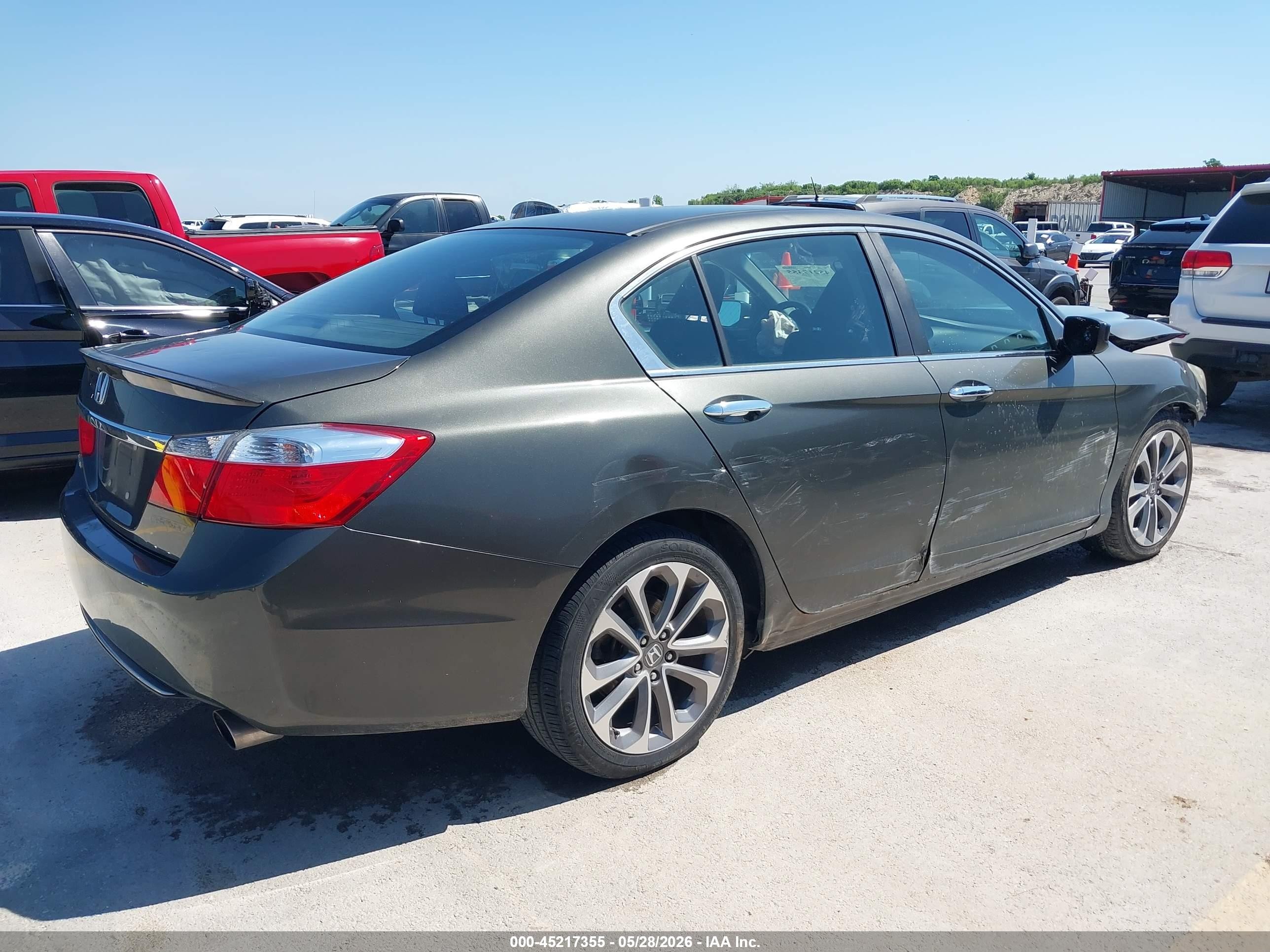 2013 Honda Accord Sport Gray vin: 1HGCR2F58DA124309