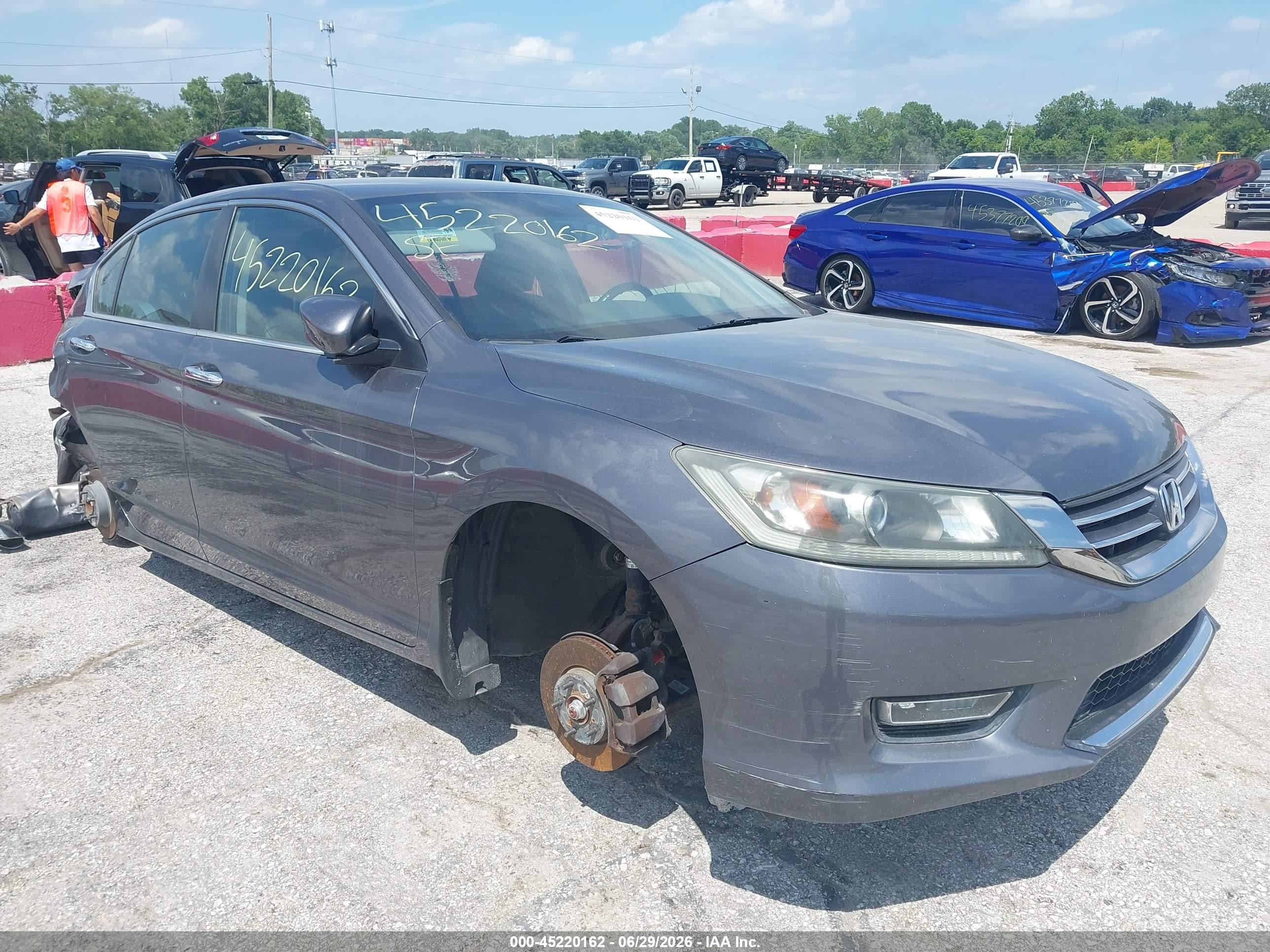 2013 Honda Accord Sport Gray vin: 1HGCR2F58DA161795