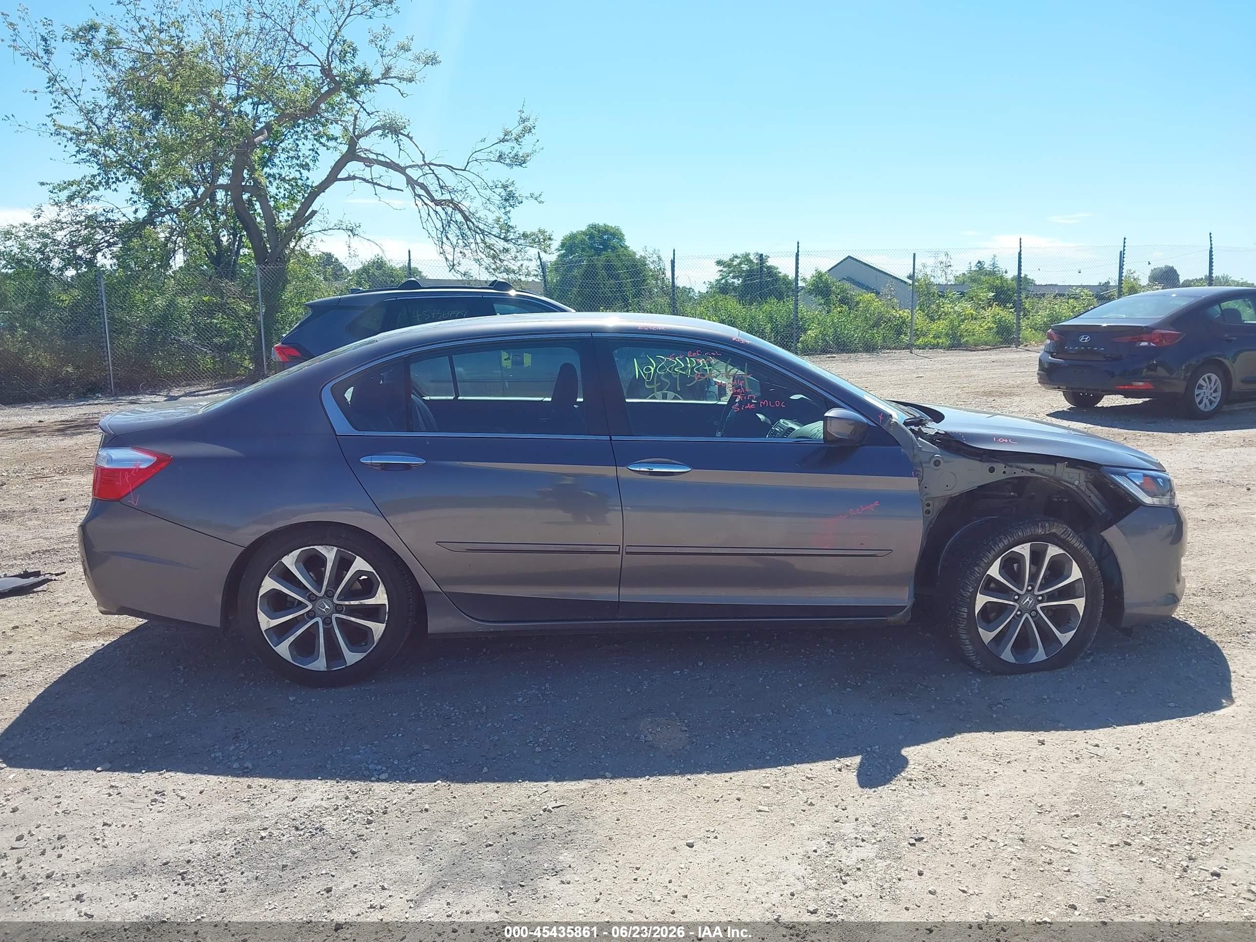 2013 Honda Accord Sport Gray vin: 1HGCR2F58DA224538
