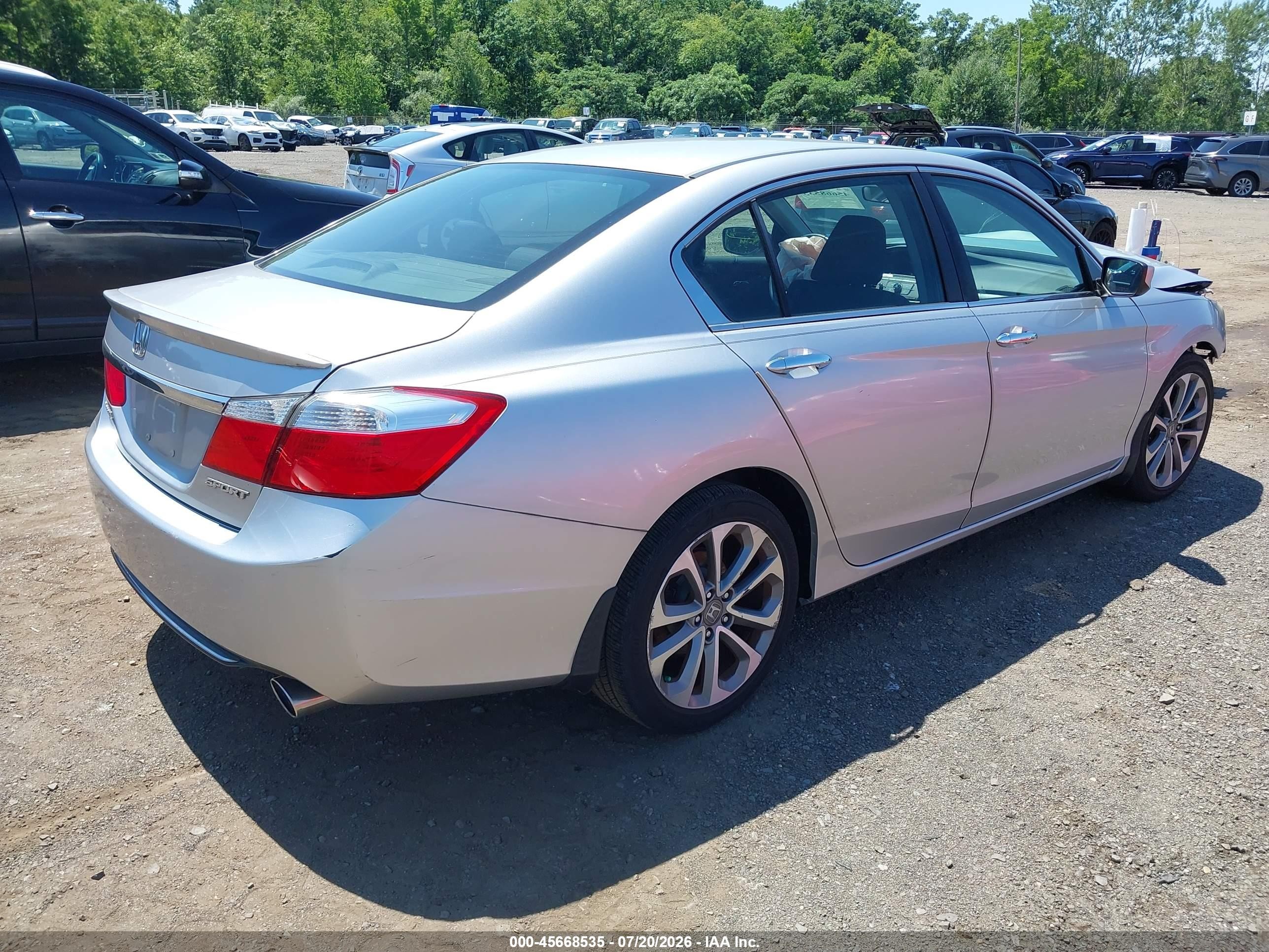2014 Honda Accord Sport Silver vin: 1HGCR2F58EA090096