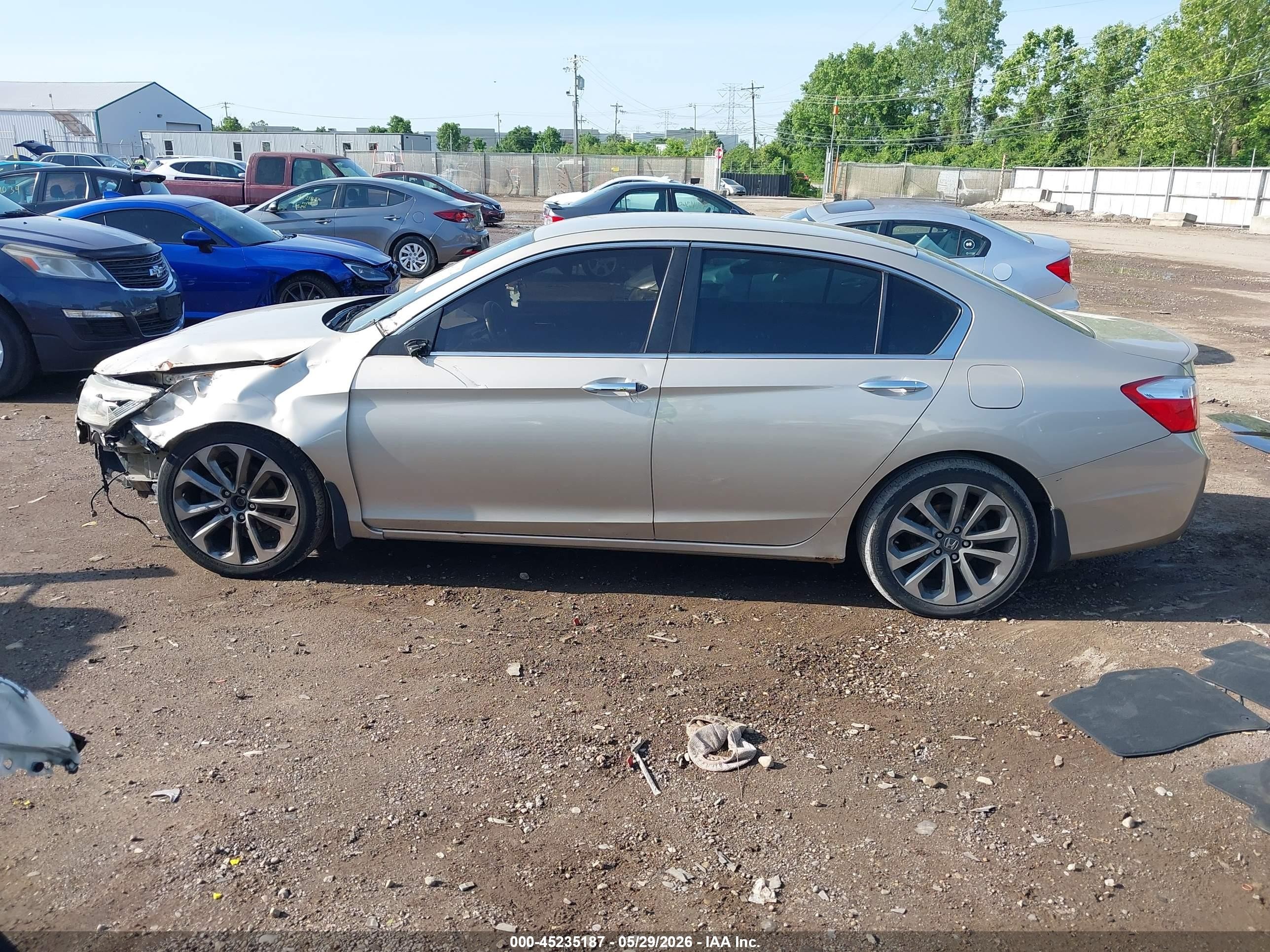 2014 Honda Accord Sport Beige vin: 1HGCR2F58EA119130