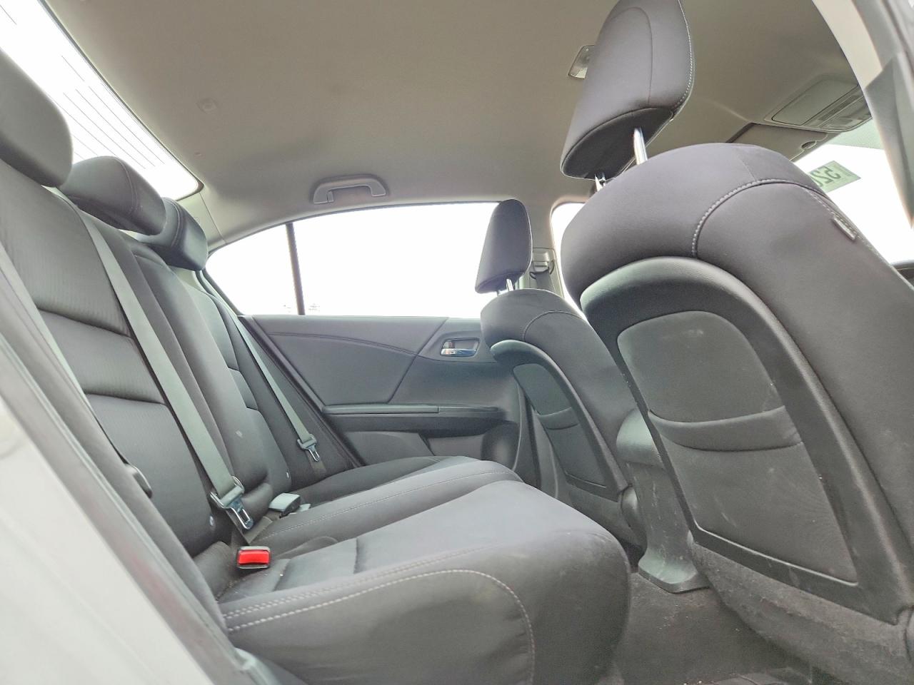 2014 Honda Accord Sport White vin: 1HGCR2F58EA217560
