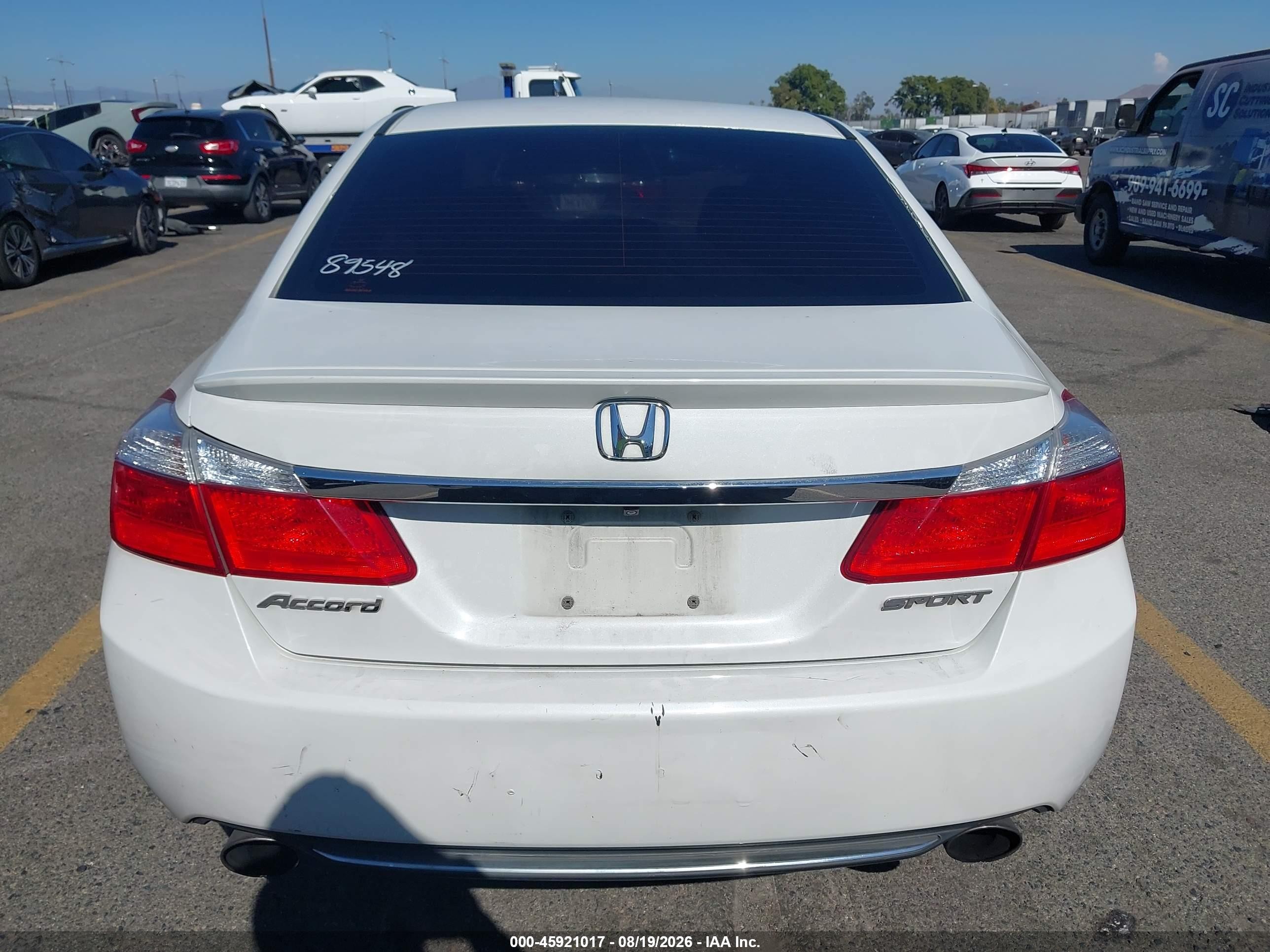 2015 Honda Accord Sport White vin: 1HGCR2F58FA041630