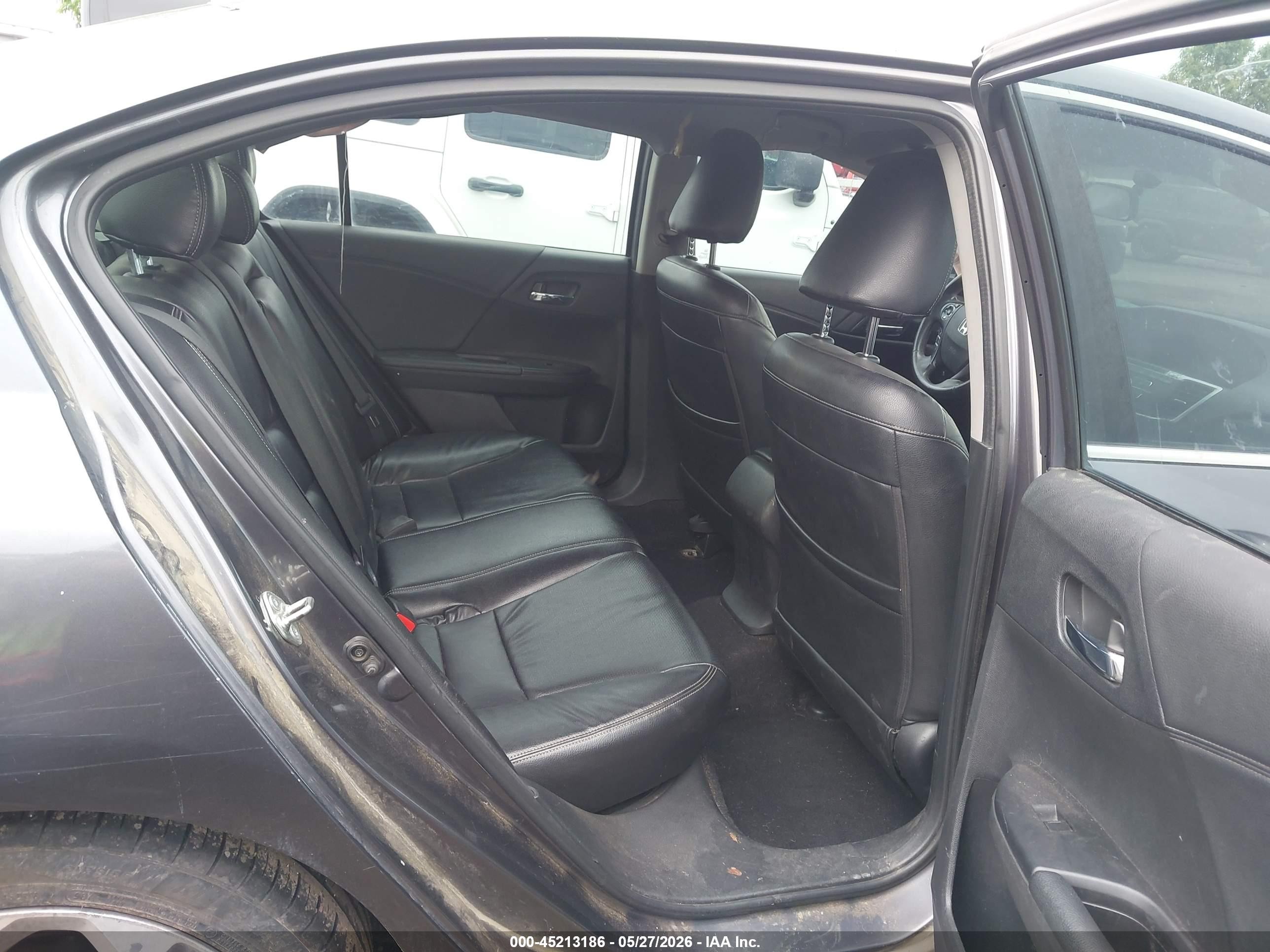 2015 Honda Accord Sport Gray vin: 1HGCR2F58FA050828