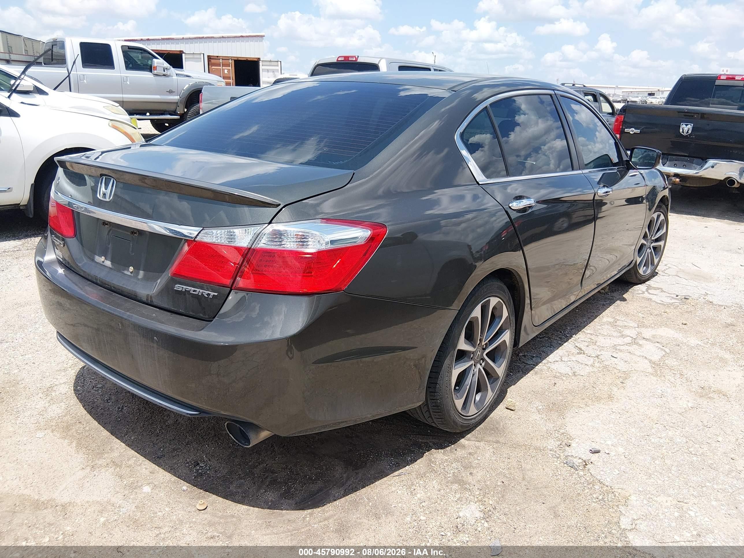 2015 Honda Accord Sport Gray vin: 1HGCR2F58FA064079