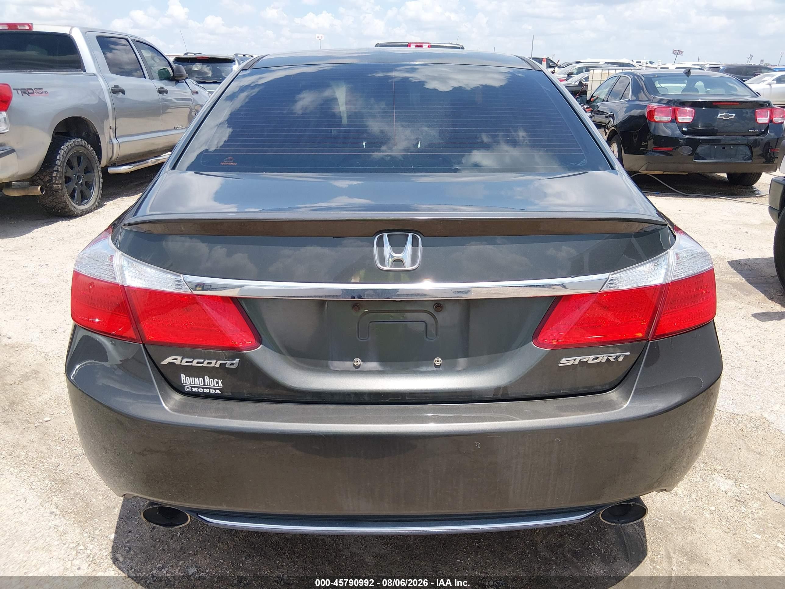 2015 Honda Accord Sport Gray vin: 1HGCR2F58FA064079