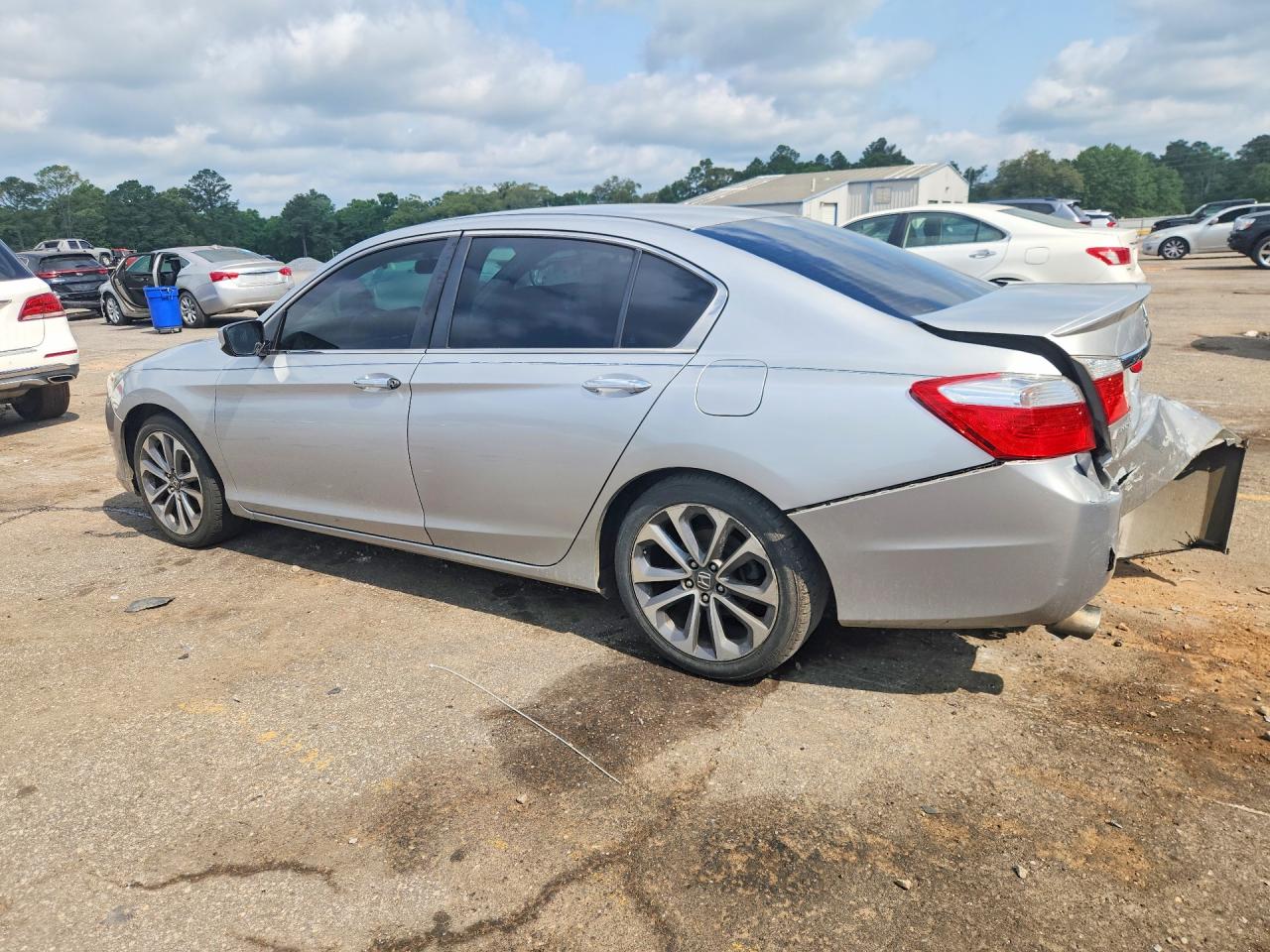 2015 Honda Accord 4d Sport Silver vin: 1HGCR2F58FA095056