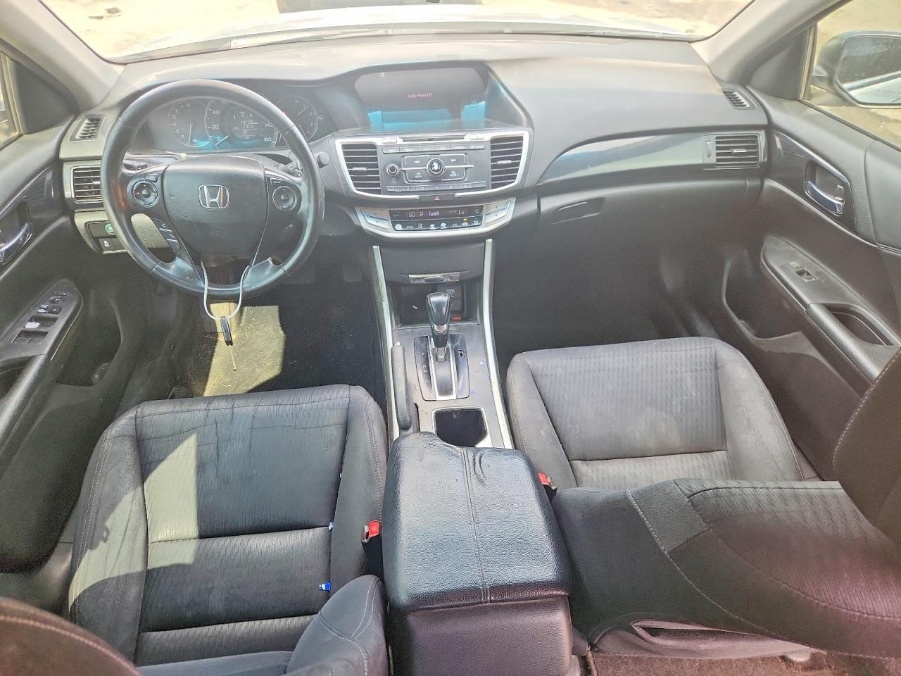 2015 Honda Accord 4d Sport Silver vin: 1HGCR2F58FA095056